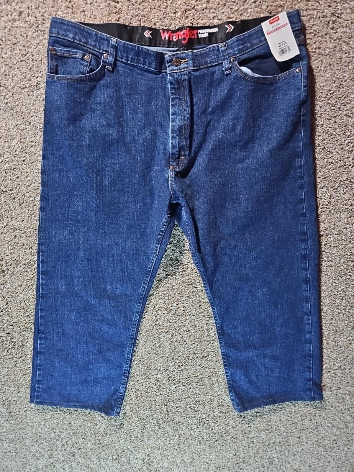 Wrangler NWT Wrangler Performamce Series 42x29 Regular Fit Jeans Size US 42 / EU 58 - 1 Thumbnail