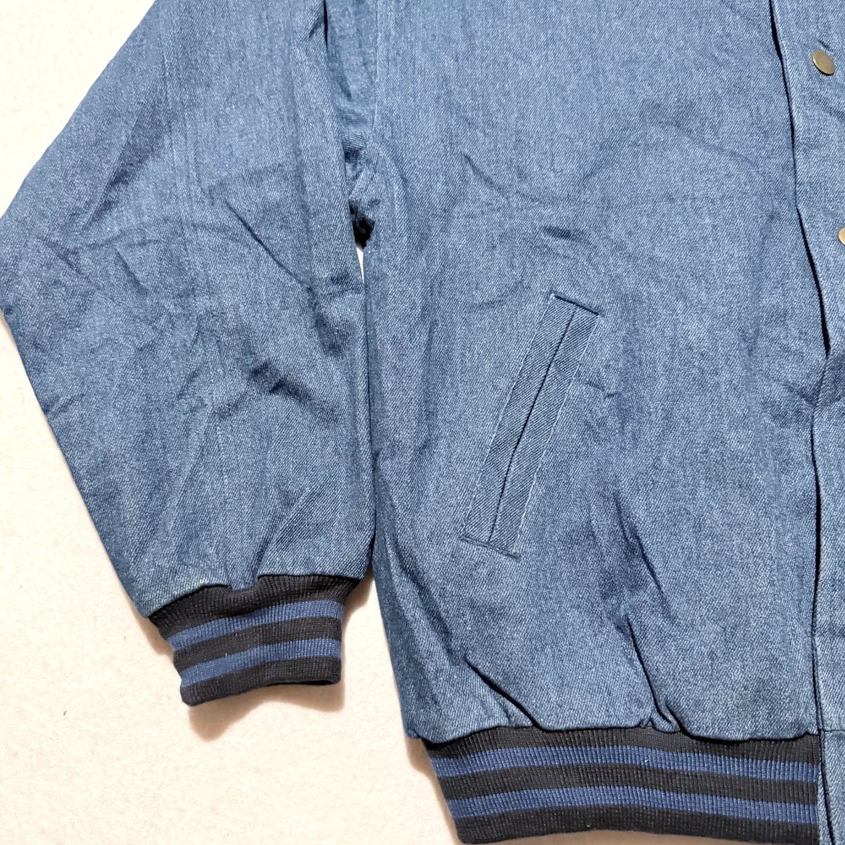 Vintage VINTAGE Hilton Active Apparel Bomber Jacket Men Blue Plaid Lined Snap Small Size US S / EU 44-46 / 1 - 5 Thumbnail