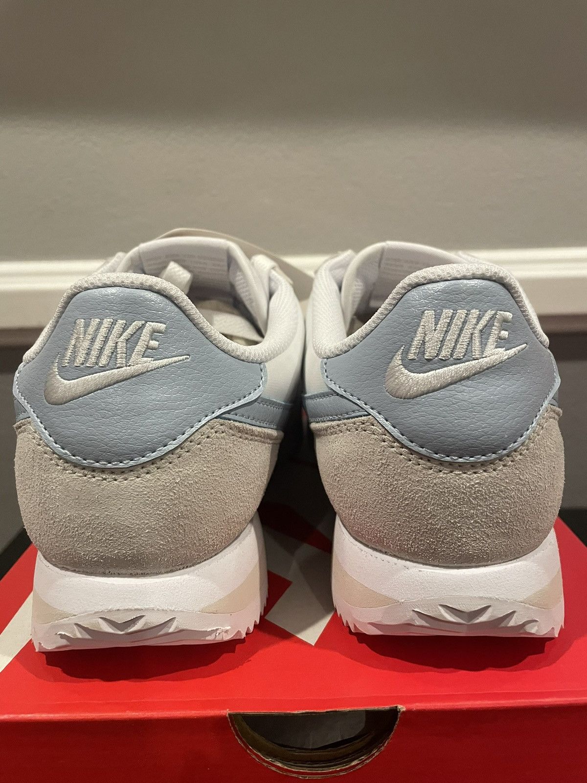 Nike Nike Cortez Textile size 8.5 women’s/ 7 men’s Size US 8.5 / IT 38.5 - 4 Thumbnail