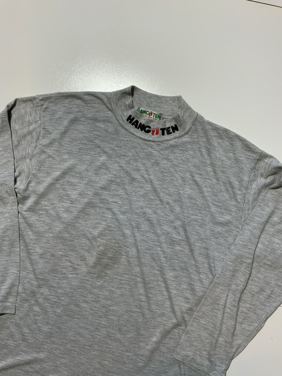 Hang Ten Vintage Hang Ten Made In Japan Mock Neck Footprint T-Shirt Size US S / EU 44-46 / 1 - 4 Thumbnail