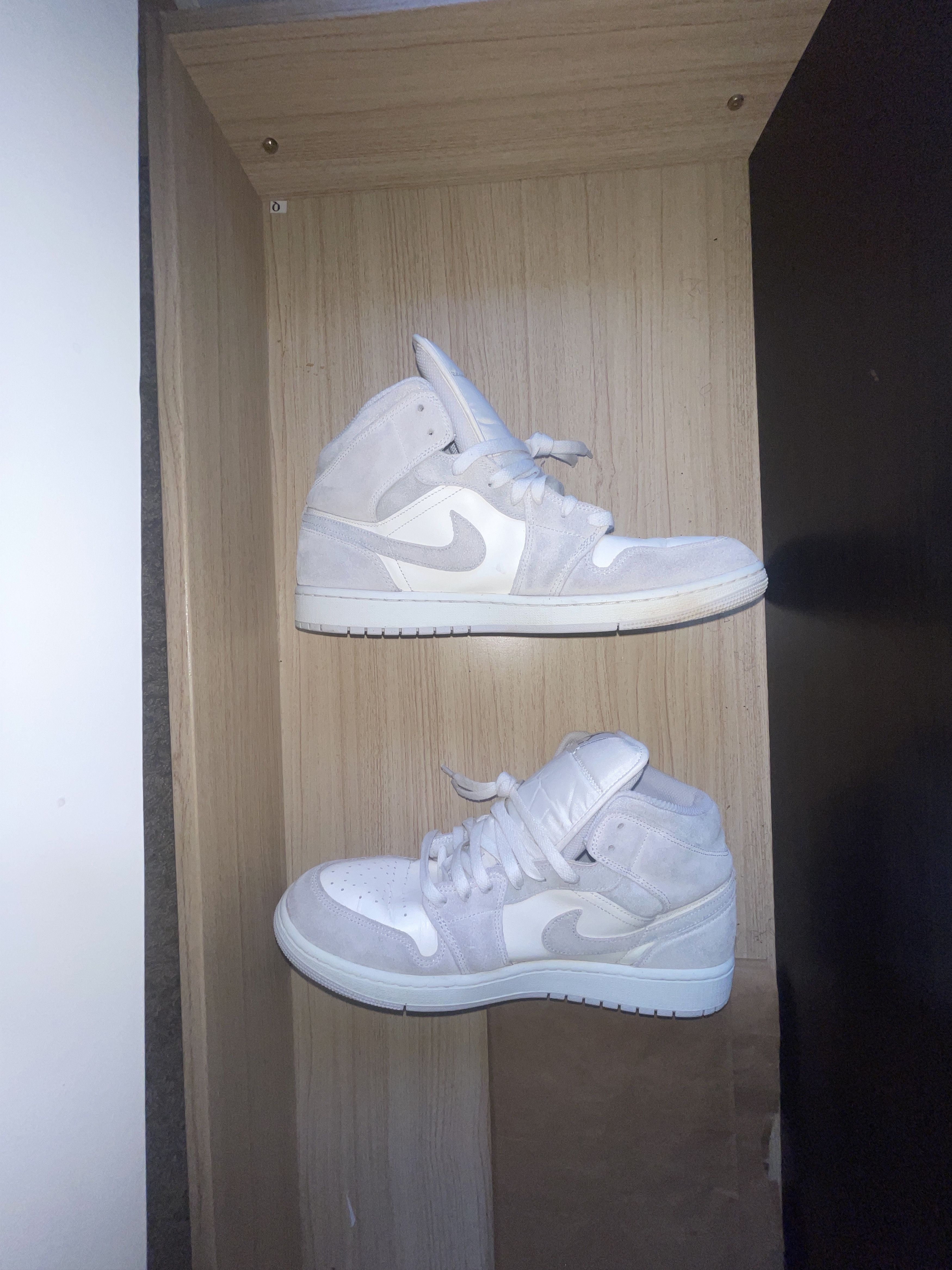 Jordan Brand Air Jordan Mid 1 Neutral Gray Sail Size US 11.5 / EU 44-45 - 2 Thumbnail