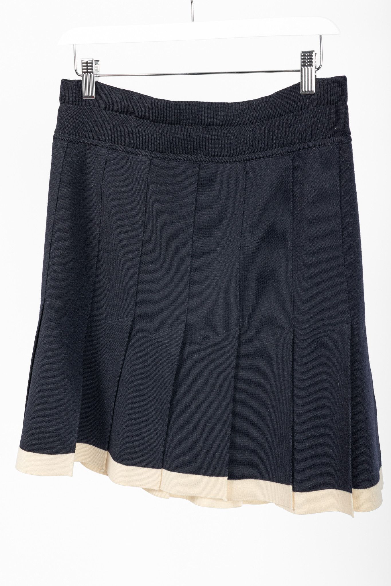 Escada Escada by Margaretha Ley Wool-Knit Piped Sweater & Skirt Set Size S / US 4 / IT 40 - 13 Thumbnail