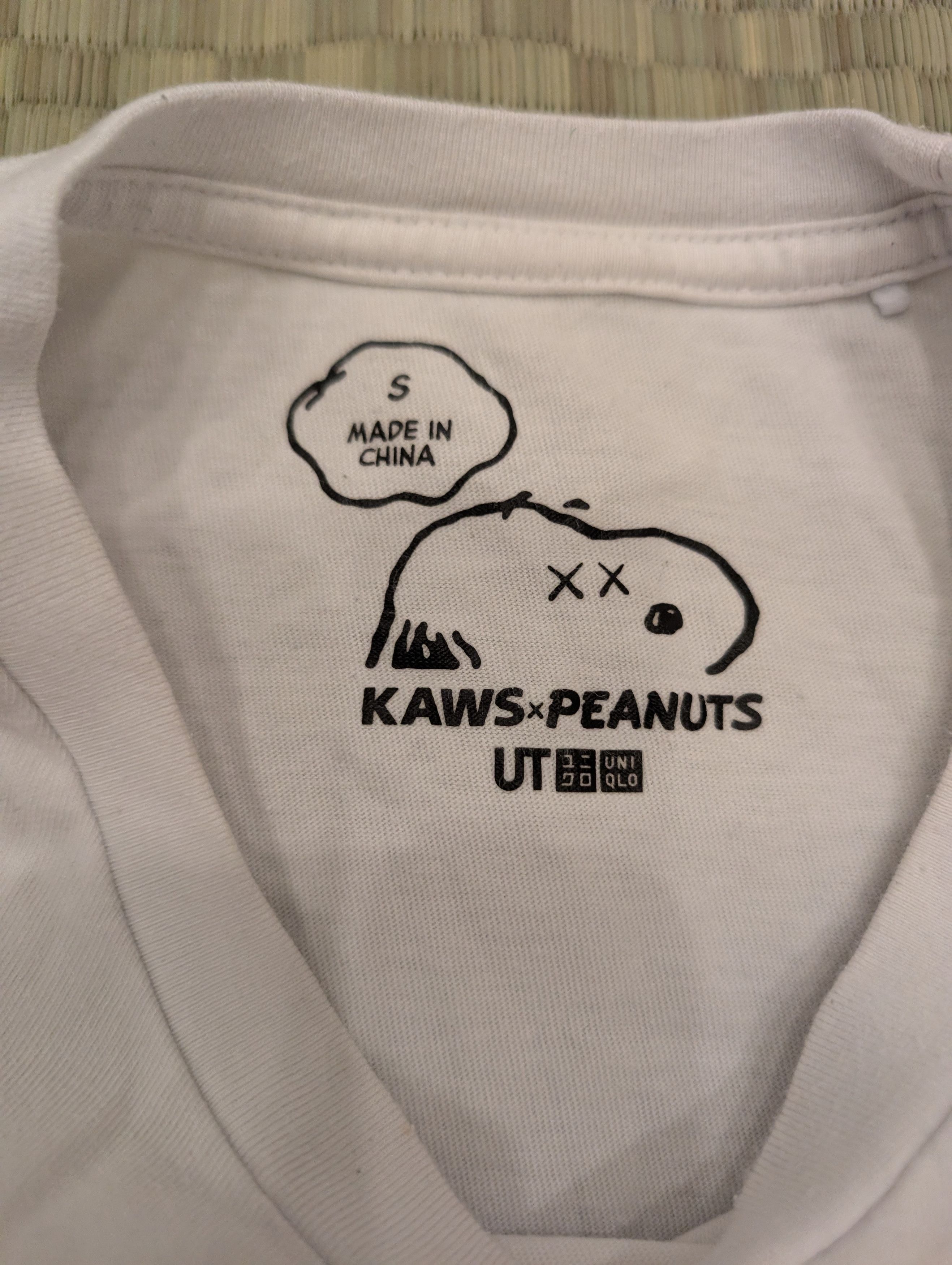 Kaws × Peanuts × Uniqlo Uniqlo x KAWS x Peanuts Joe Cool Snoopy T-shirt Size US S / EU 44-46 / 1 - 3 Thumbnail