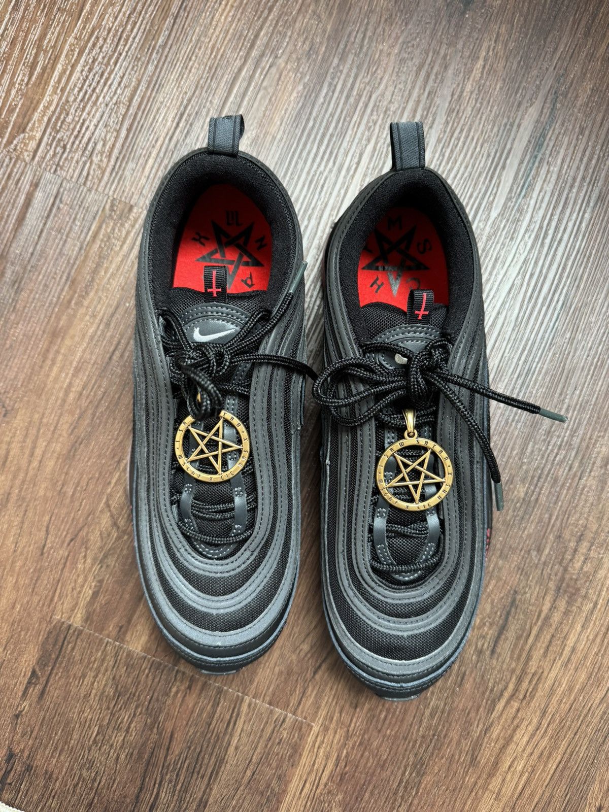 Nike MSCHF x Nike Size US 9.5 / EU 42-43 - 3 Thumbnail