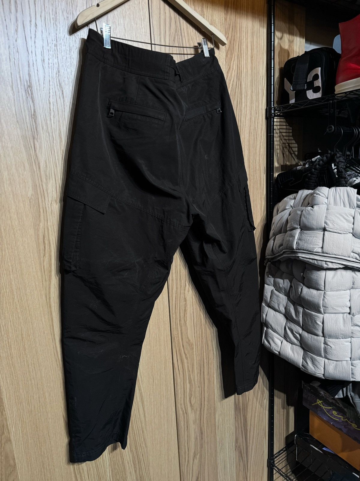 Bottega Veneta SS20 CARGO PANTS NYLON SKI BLACK 34 50 Size US 34 / EU 50 - 9 Thumbnail