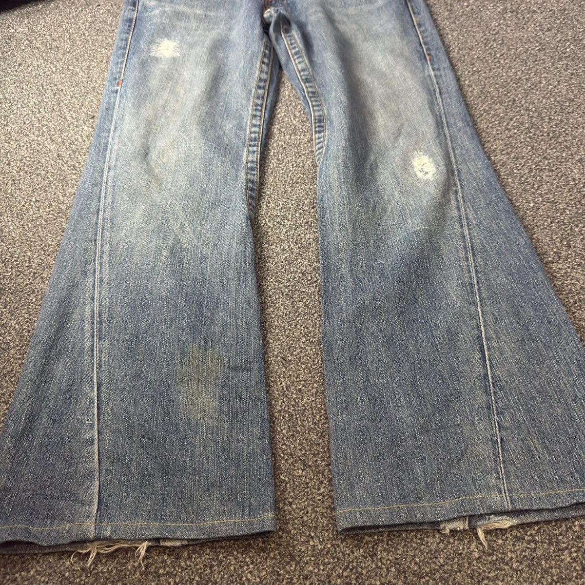 True Religion 🔥🇺🇸 Baggy Flared Distressed Jeans Hysteric Glamour Style Y2k Size US 34 / EU 50 - 5 Thumbnail