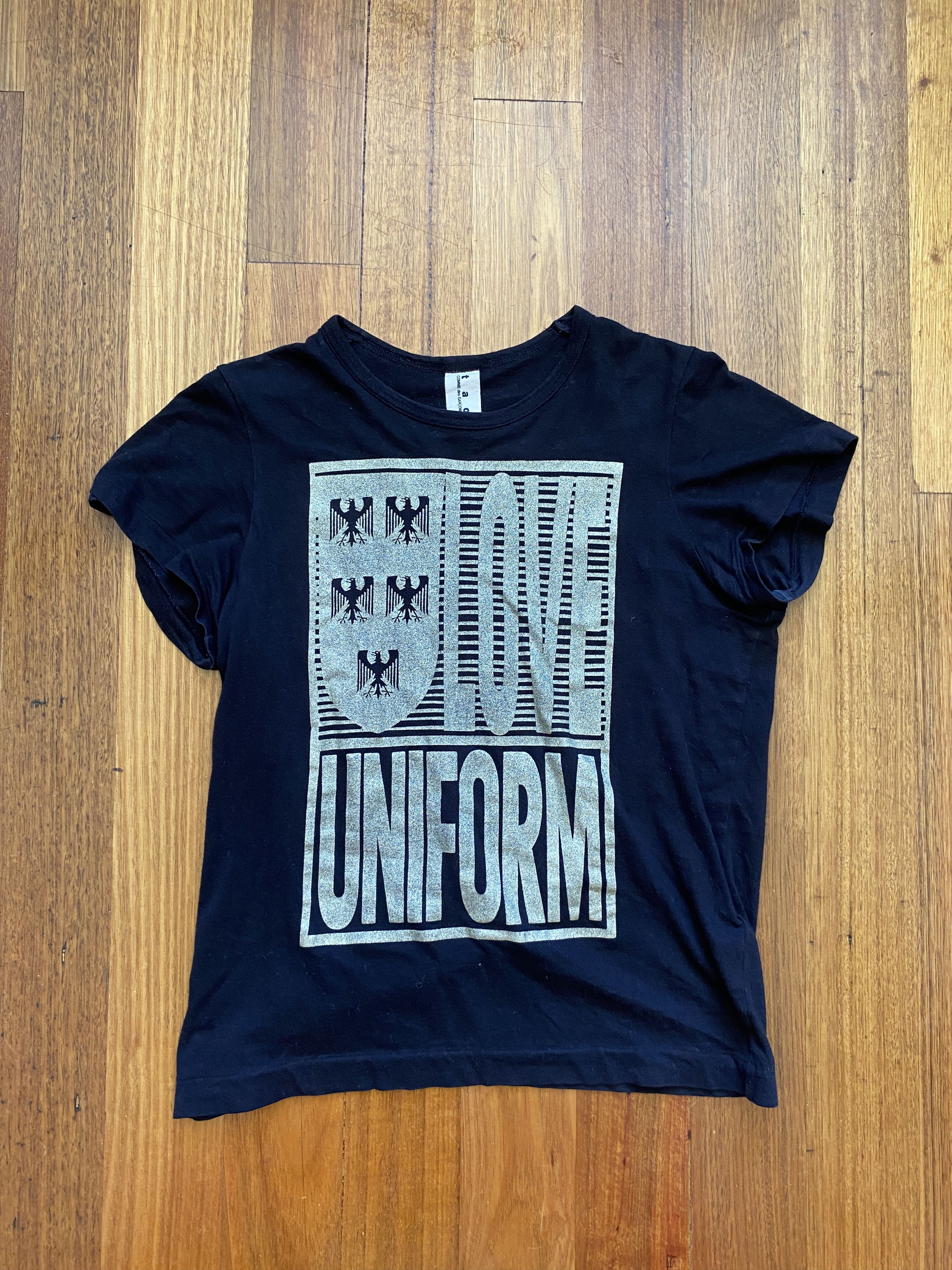Comme des Garcons Comme Des Garcons Tao 'Love Uniform' T-shirt Size US S / EU 44-46 / 1 - 1 Thumbnail