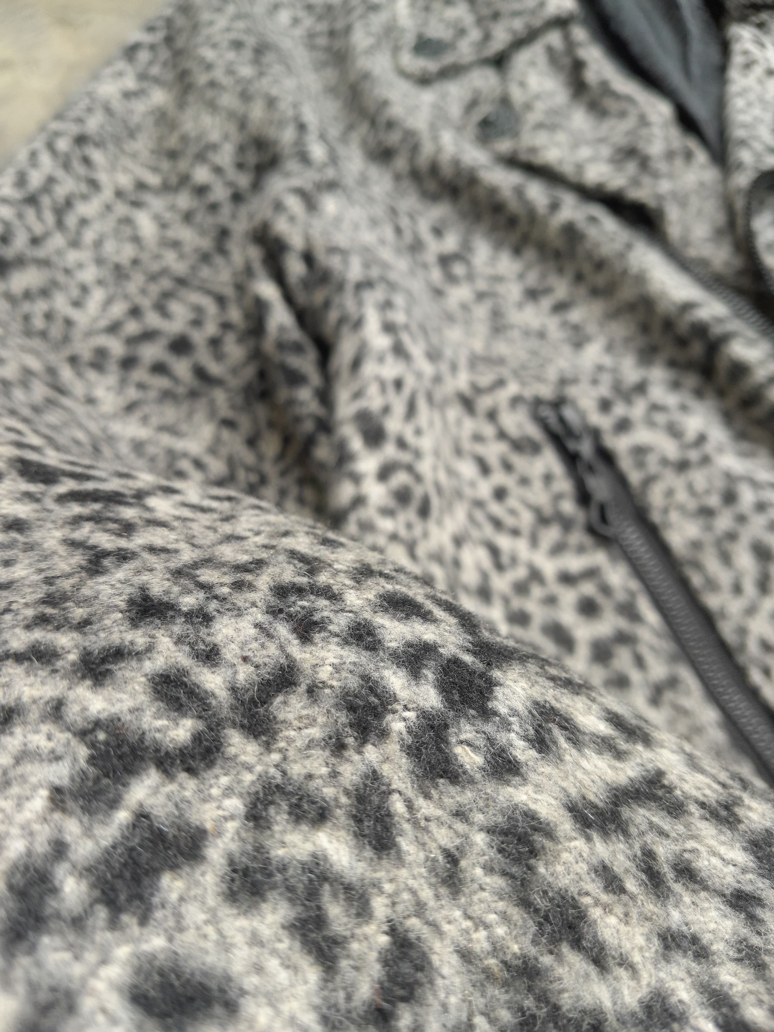 semanticdesign 2000s Roen x SemanticDesign Asymetrical Leopard Jacket Size US M / EU 48-50 / 2 - 6 Thumbnail