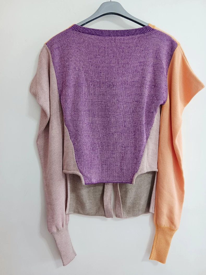 Vivienne Westwood Vivienne Westwood A delicate wool sweater for ladies Size L / US 10 / IT 46 - 7 Thumbnail