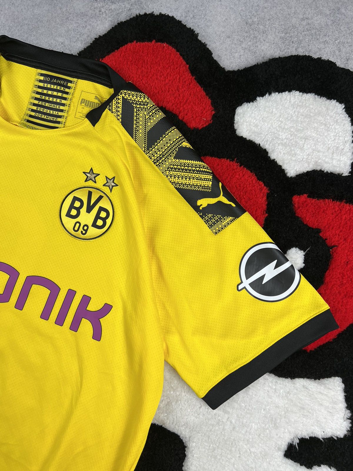 Puma Puma Borussia Dortmund 2019/2020 #8 Dahoud Football Jersey Size US L / EU 52-54 / 3 - 6 Thumbnail