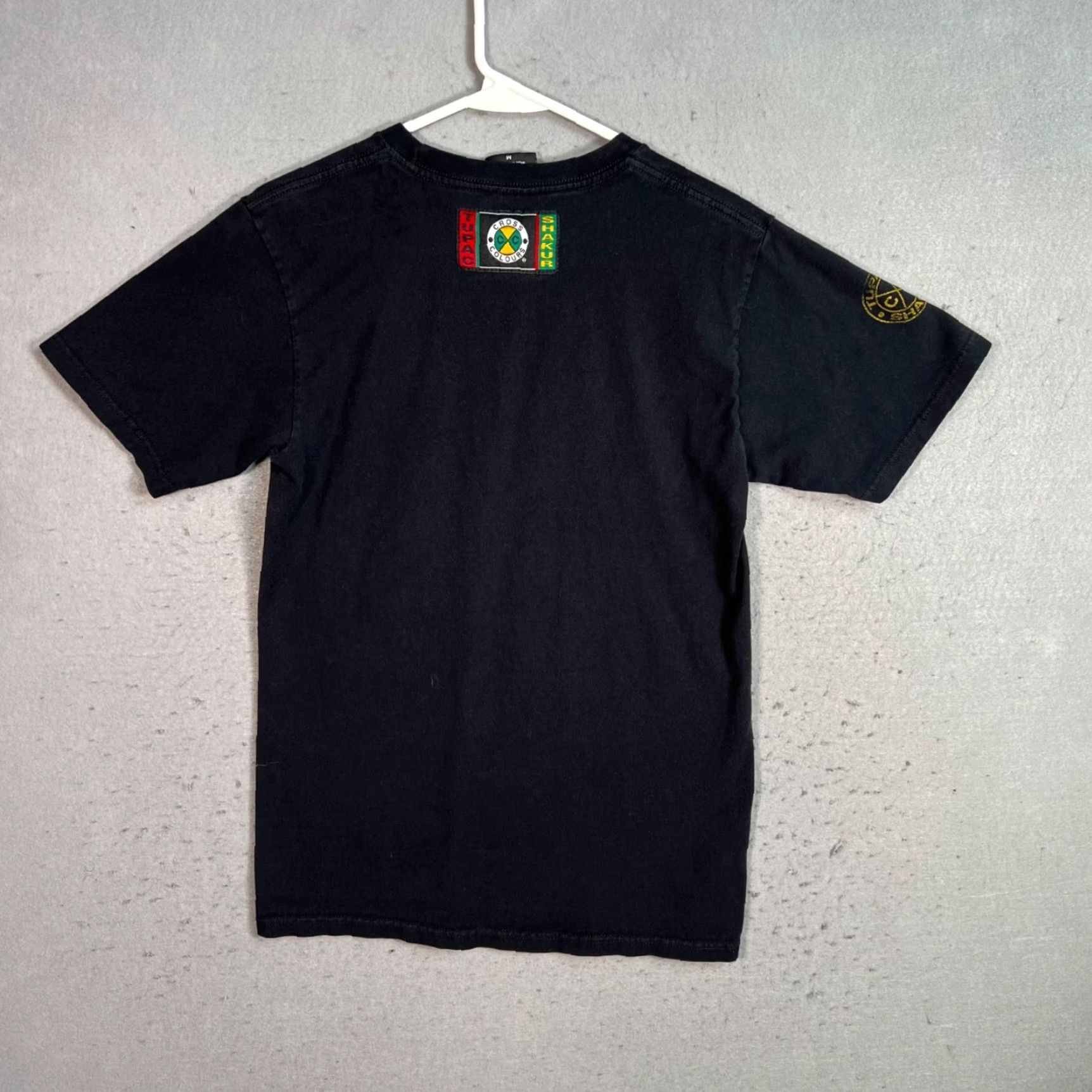 Vintage VINTAGE Tupac Shakur Cross Colours Graphic Tee M Black 100% Cotton Short Sleeve Crew Nec Mens Shirt Size US 31 - 2 Thumbnail