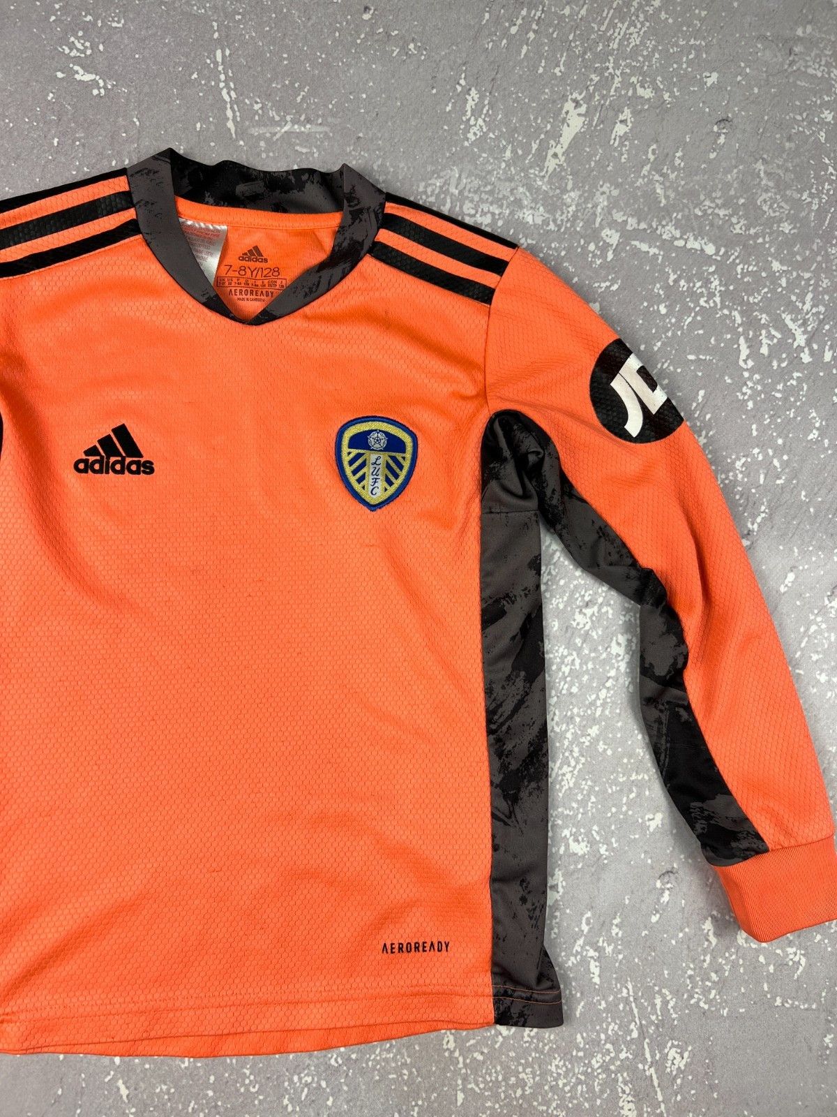 Adidas 2020-2021 Adidas Leeds United Goalkeeper Jersey Kids 7-8Y Size US XXS / EU 40 - 2 Thumbnail