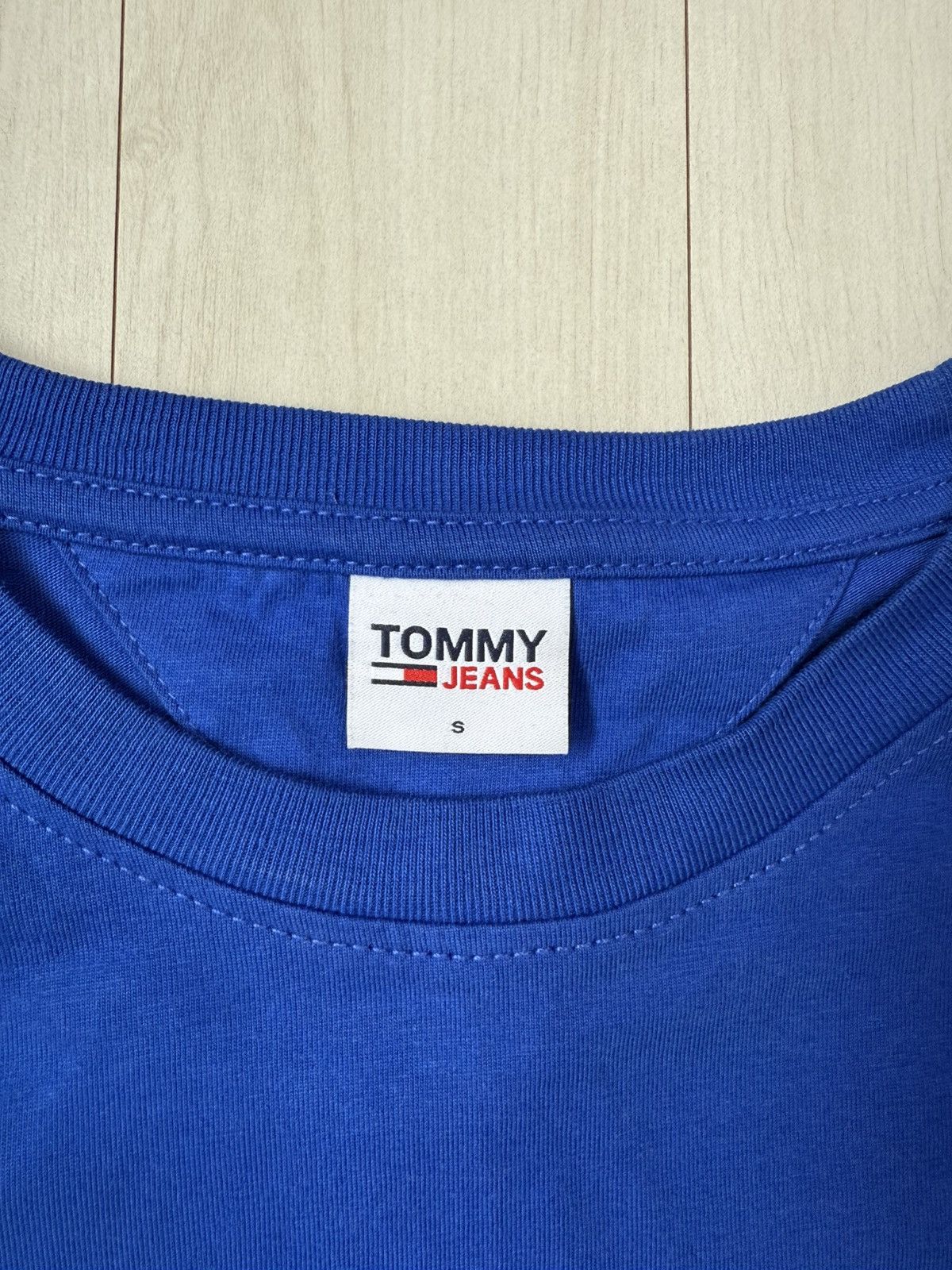 Tommy Hilfiger Tommy Jeans Worldwide Long Sleeve T-Shirt (Blue) Size US S / EU 44-46 / 1 - 3 Thumbnail