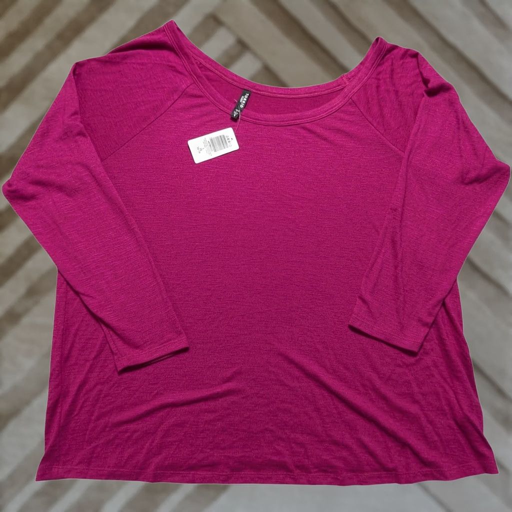 Torrid Torrid Sleep Off the Shoulder Lounge Tee 1X Womens Hacci Pink Fuchsia Long Sleeve Plus Size Knit Lightweight Casual Vintage: No Size XL / US 12-14 / IT 48-50 - 1 Thumbnail