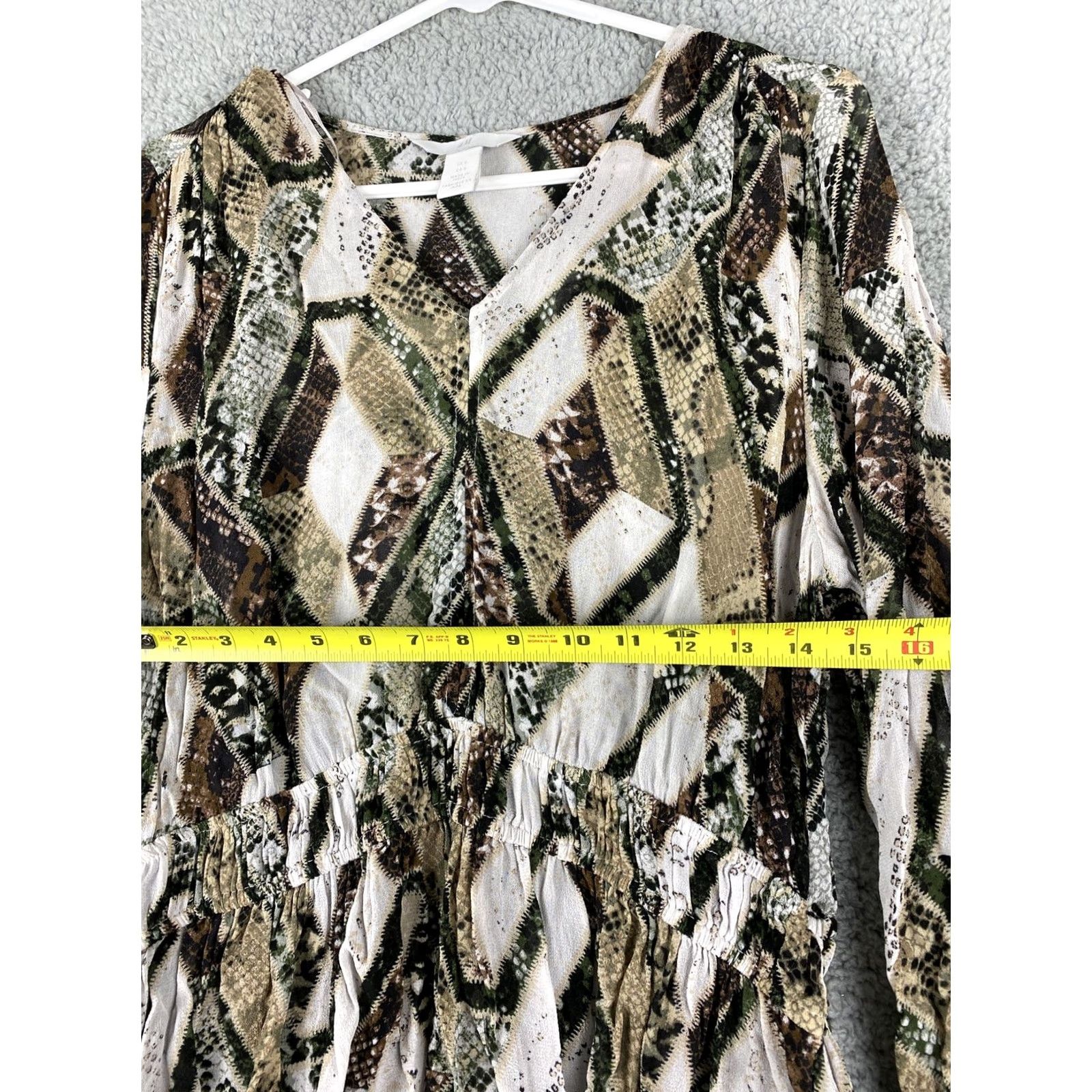H&M H&M Blouse Women Regular Size 8 Multicolor Polyester Button Long Sleeve Colorblock Classic Modern Shirt Women Mens? Size M / US 6-8 / IT 42-44 - 3 Thumbnail