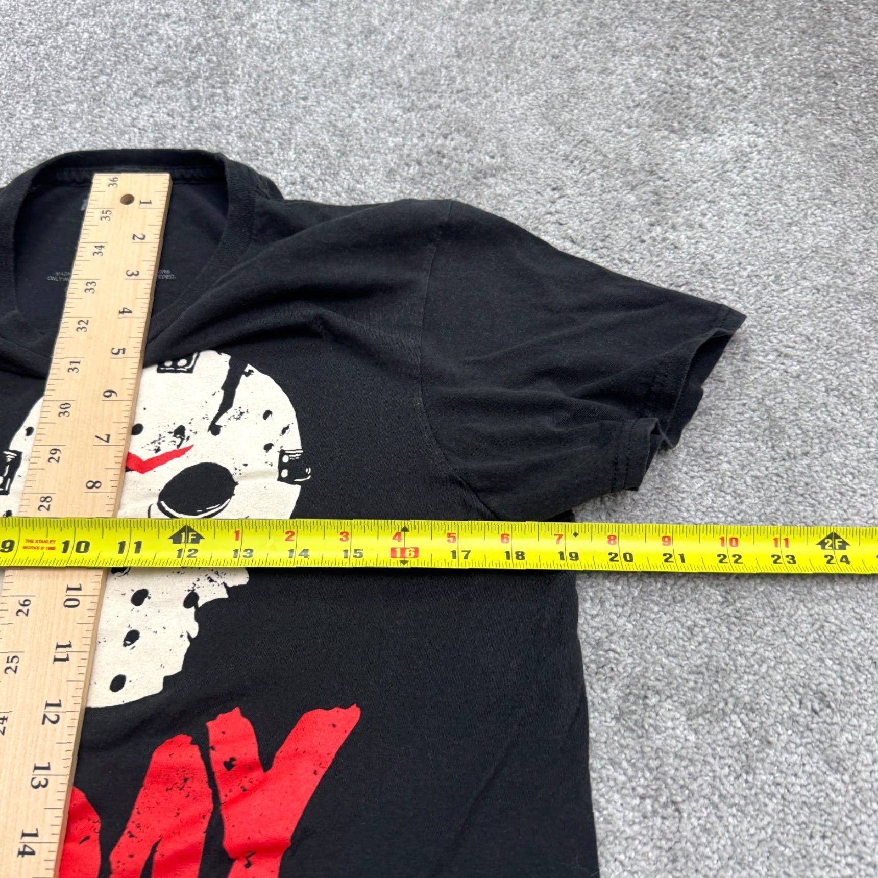 Vintage VINTAGE Friday The 13th Shirt Mens Medium Black Short Sleeve Crew Neck Graphic Tee Size US M / EU 48-50 / 2 - 7 Thumbnail