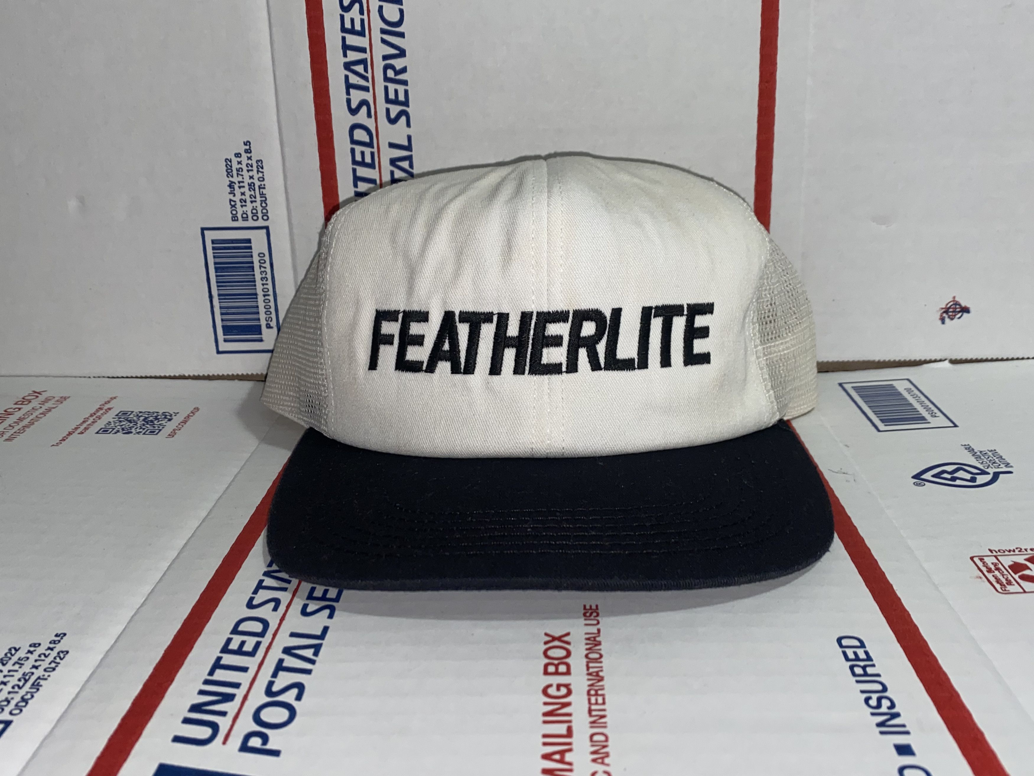 Vintage Snapback Trucker hat FEATHERLITE Co Cap Trailers horse rodeo Size ONE SIZE - 1 Thumbnail