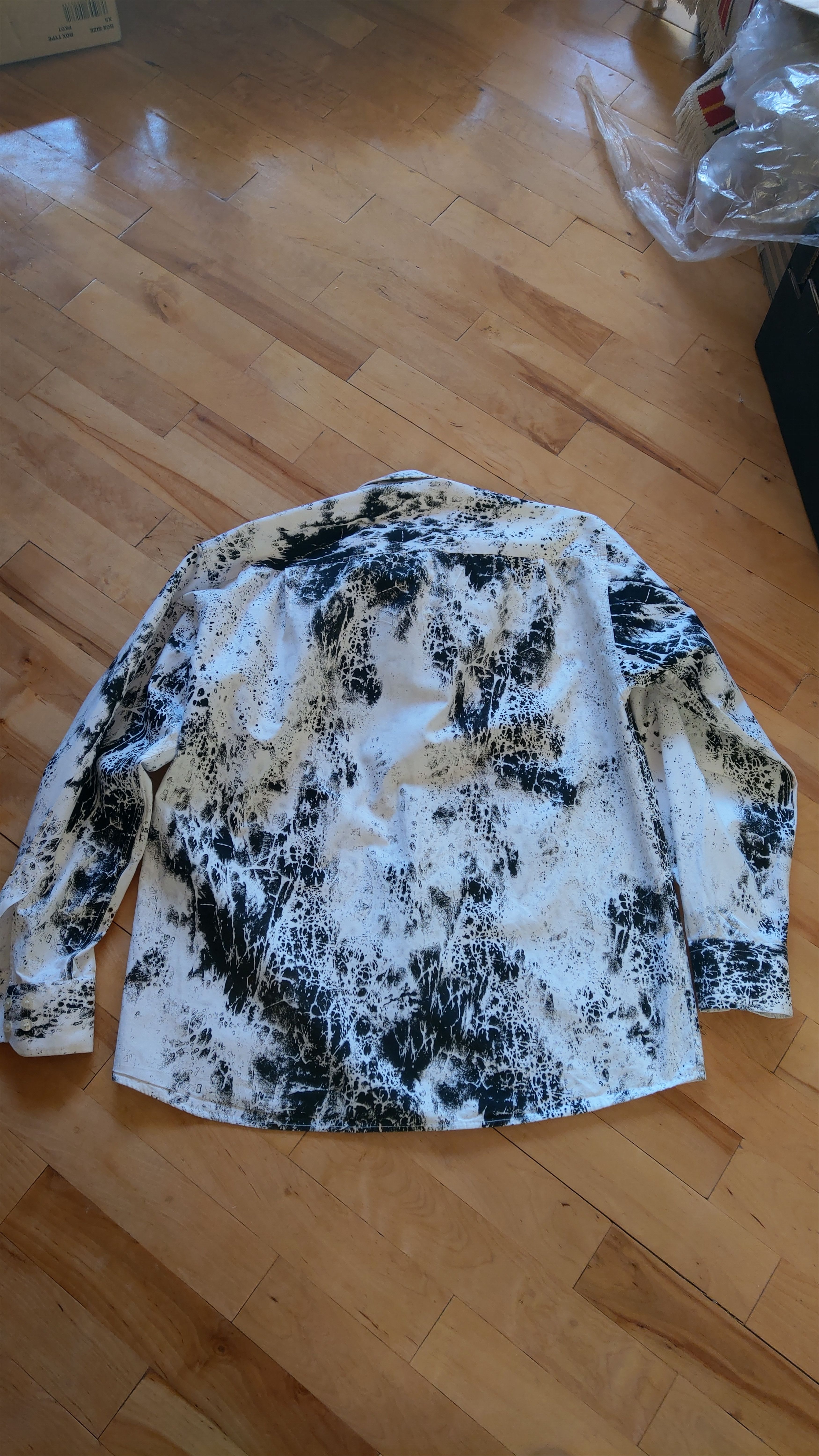Vintage Asymmetric Drawing Shirt Overprint Goth Noir Button Up L Size US L / EU 52-54 / 3 - 12 Thumbnail