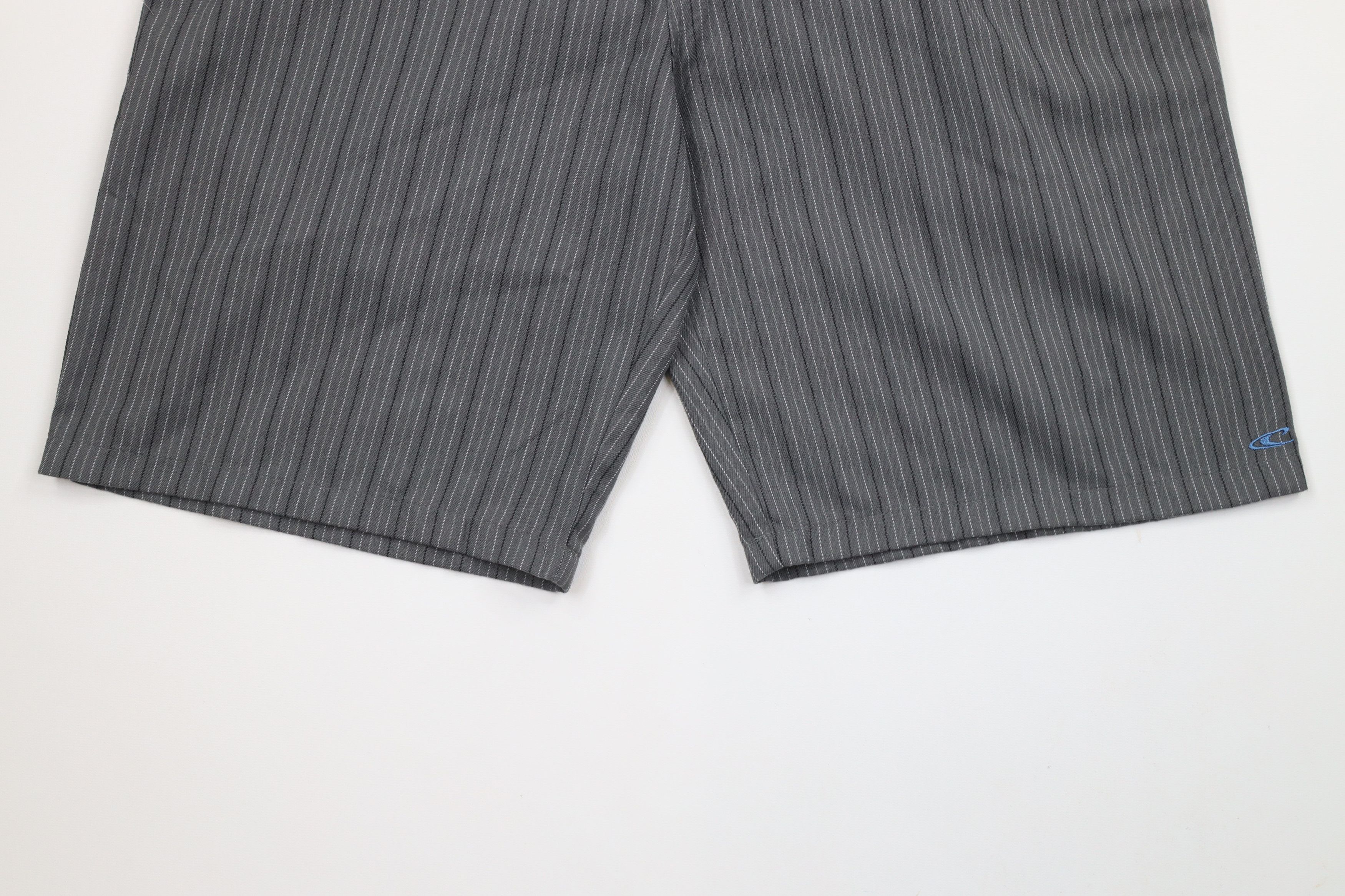 O'Neill × Vintage Vintage O'Neill Surfing Faded Striped Baggy Fit Shorts Gray Size US 36 / EU 52 - 4 Thumbnail