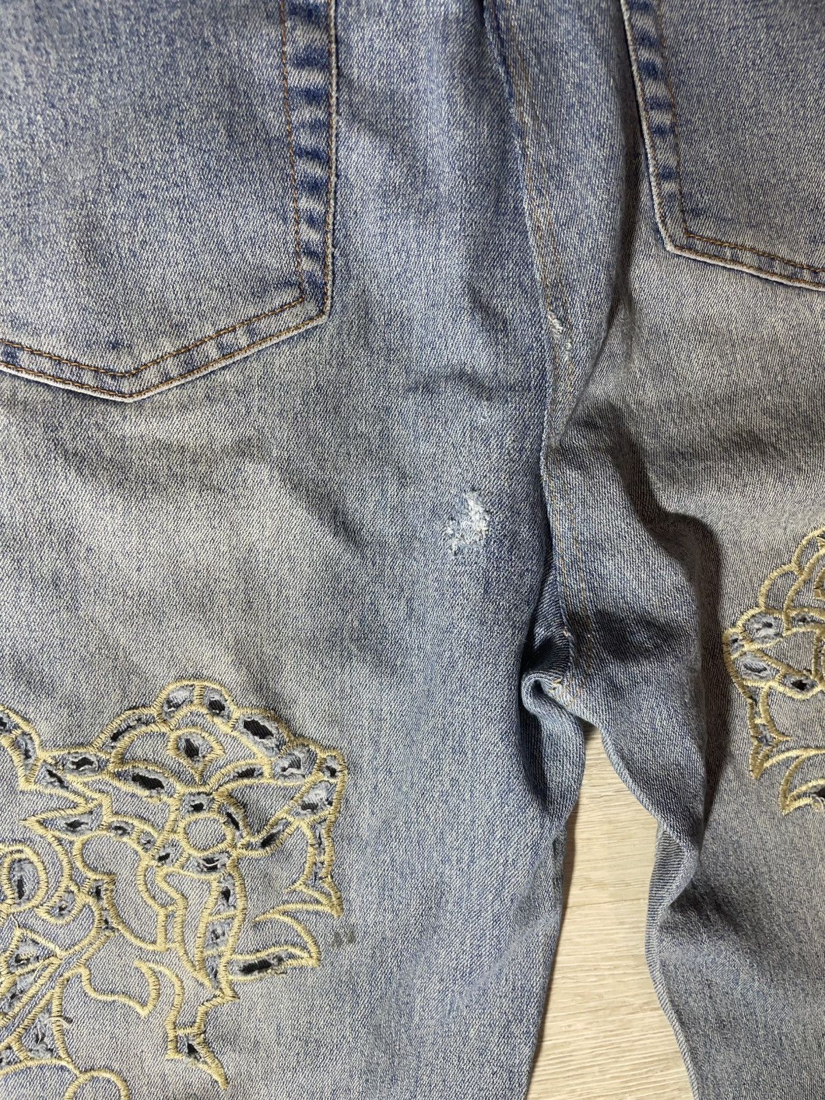 Other Vintage WANLI Embroidered Baggy Jeans / Y2K Archive Swag Size 29" - 4 Thumbnail