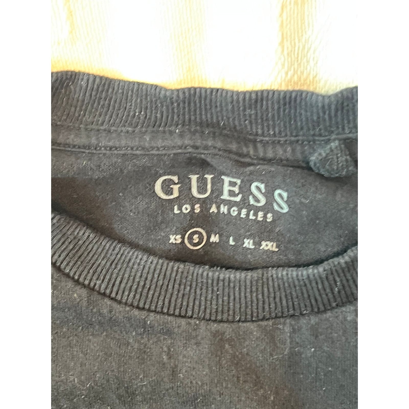 Guess Guess Charcoal Gray Patch Logo T-Shirt Mens S Size US S / EU 44-46 / 1 - 3 Thumbnail