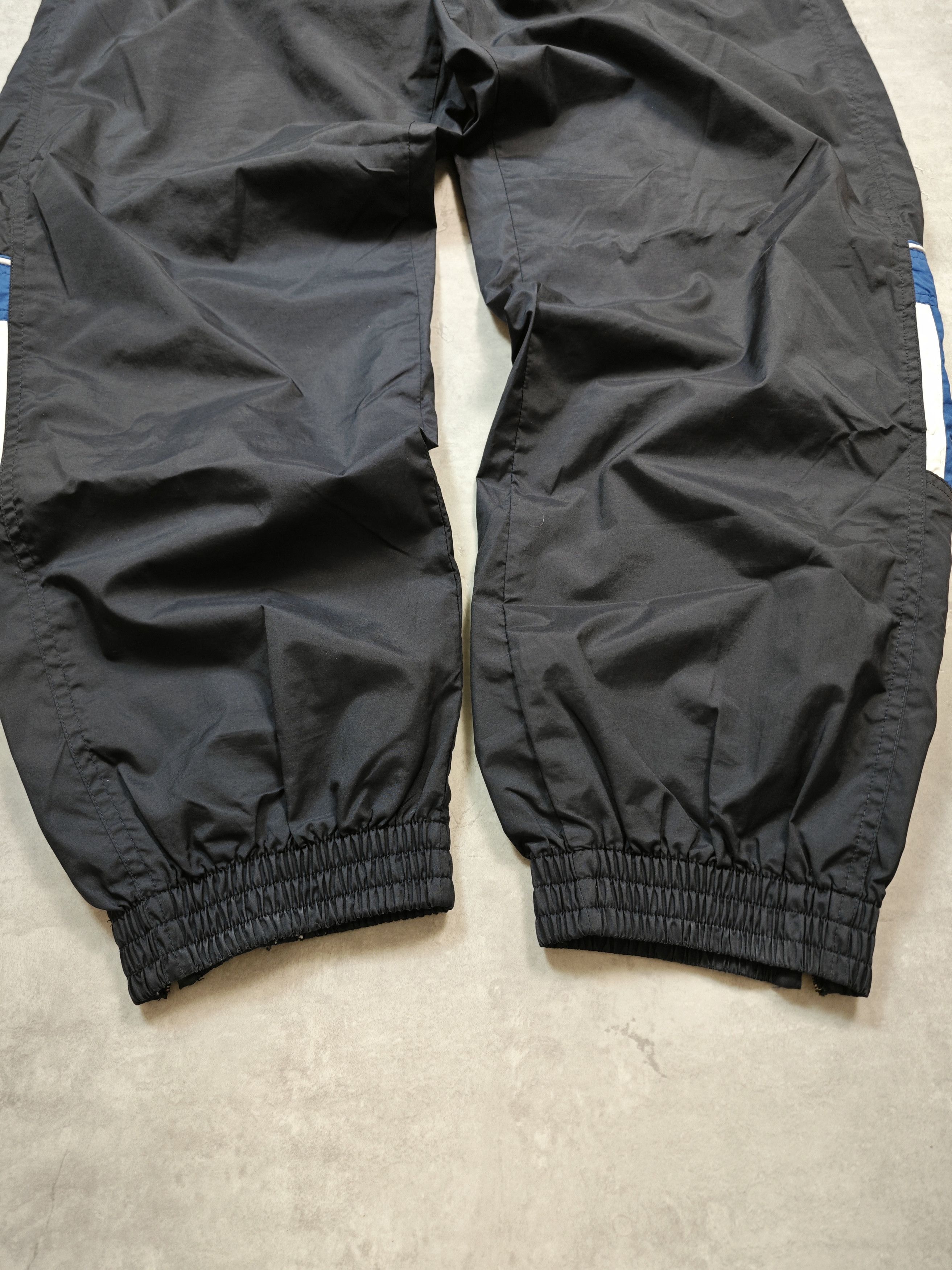 Adidas Adidas Vintage Suit Size US L / EU 52-54 / 3 - 12 Thumbnail