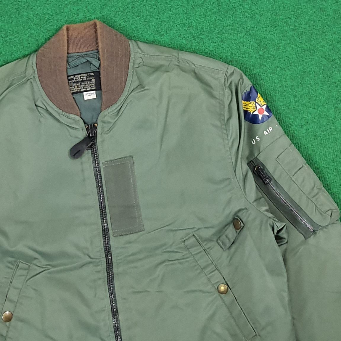 Vintage Vintage Classic MA-1 Flight Air Force Bomber Jacket C277N21 Size US L / EU 52-54 / 3 - 4 Thumbnail