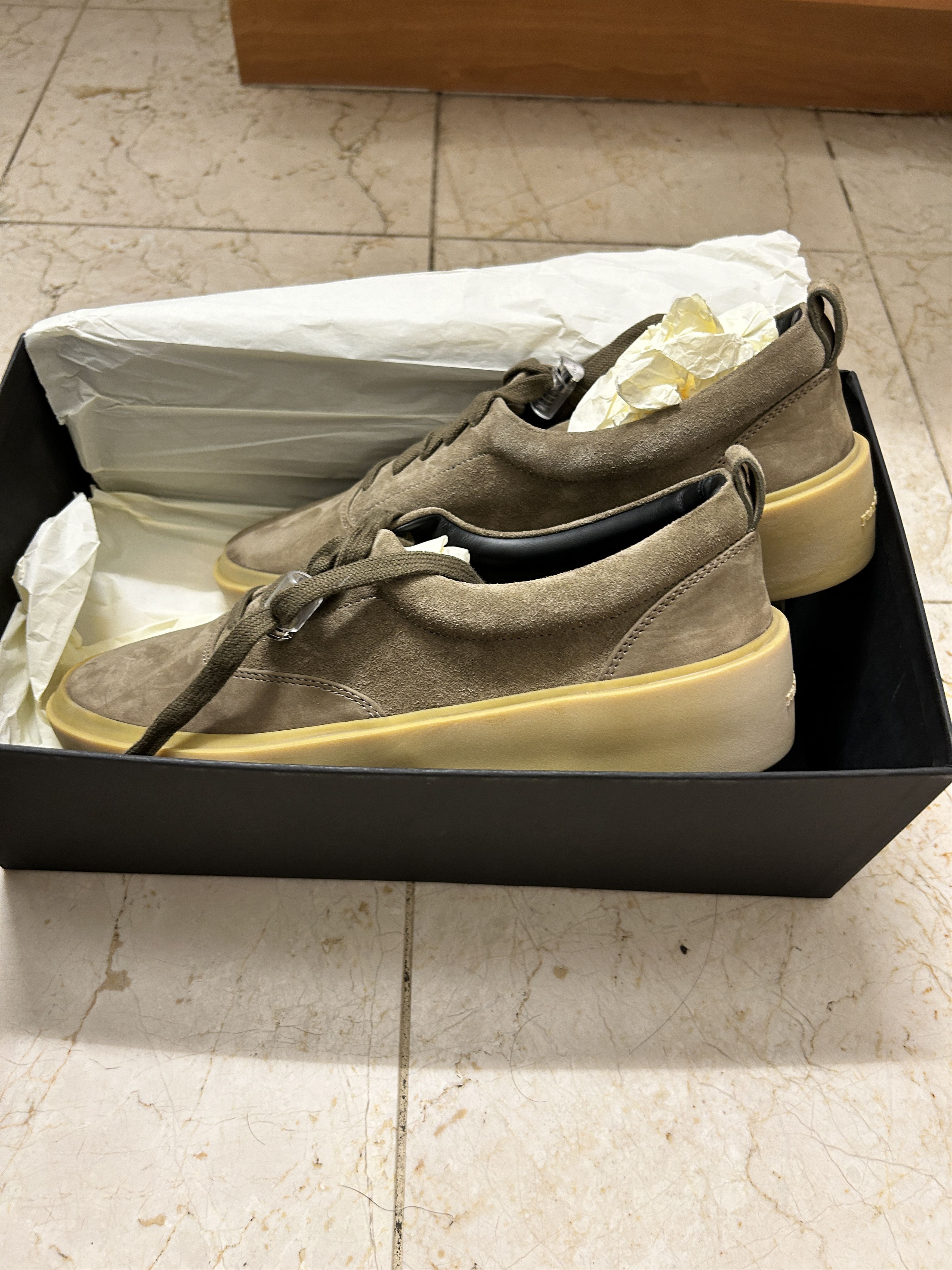 Fear of God fear of god 101 lace up sneaker - taupe size 9 Size US 9 / EU 42 - 3 Thumbnail