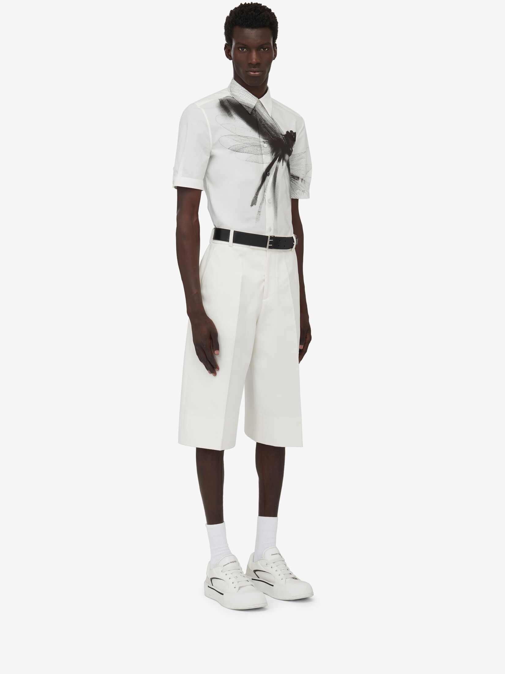 Alexander McQueen o1w1db10725 Pleated Baggy Shorts in White Size US 34 / EU 50 - 3 Thumbnail