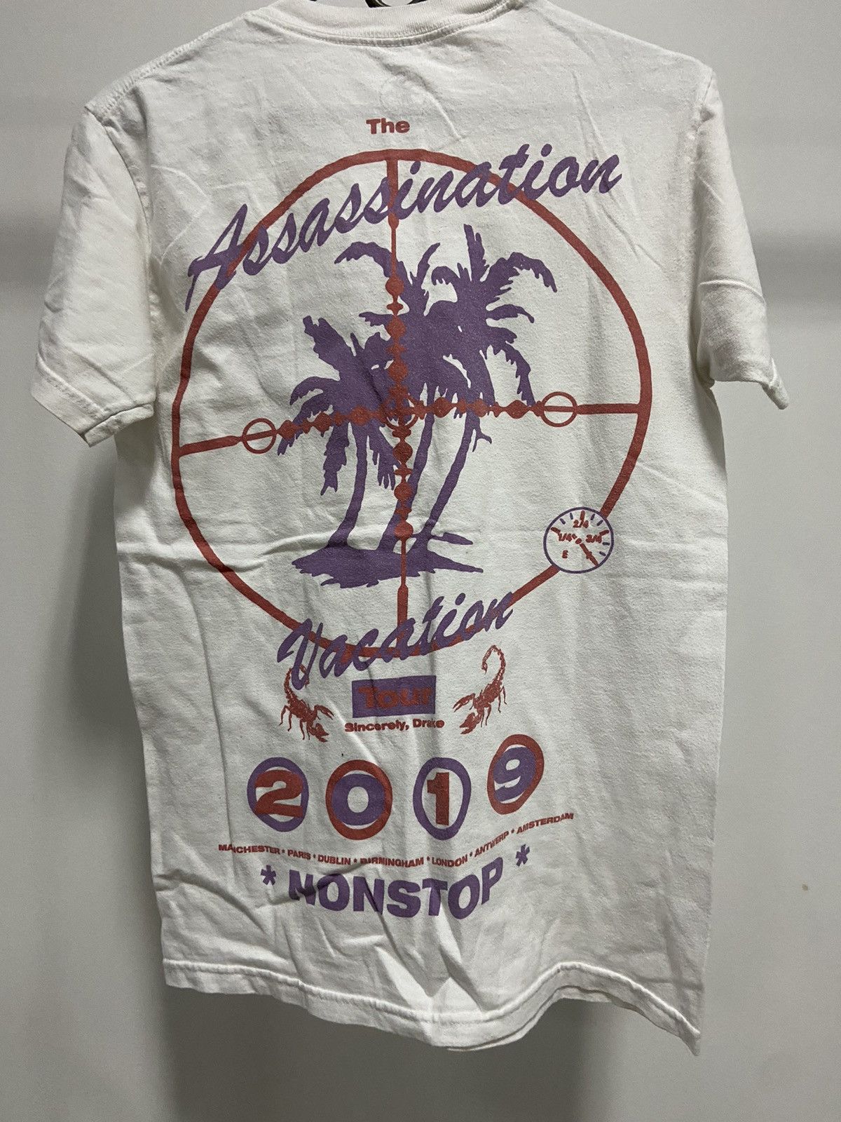 Drake × Rap Tees × Vintage Drake assassination vacation big logo hip hop rap t shirt Size US S / EU 44-46 / 1 - 3 Thumbnail