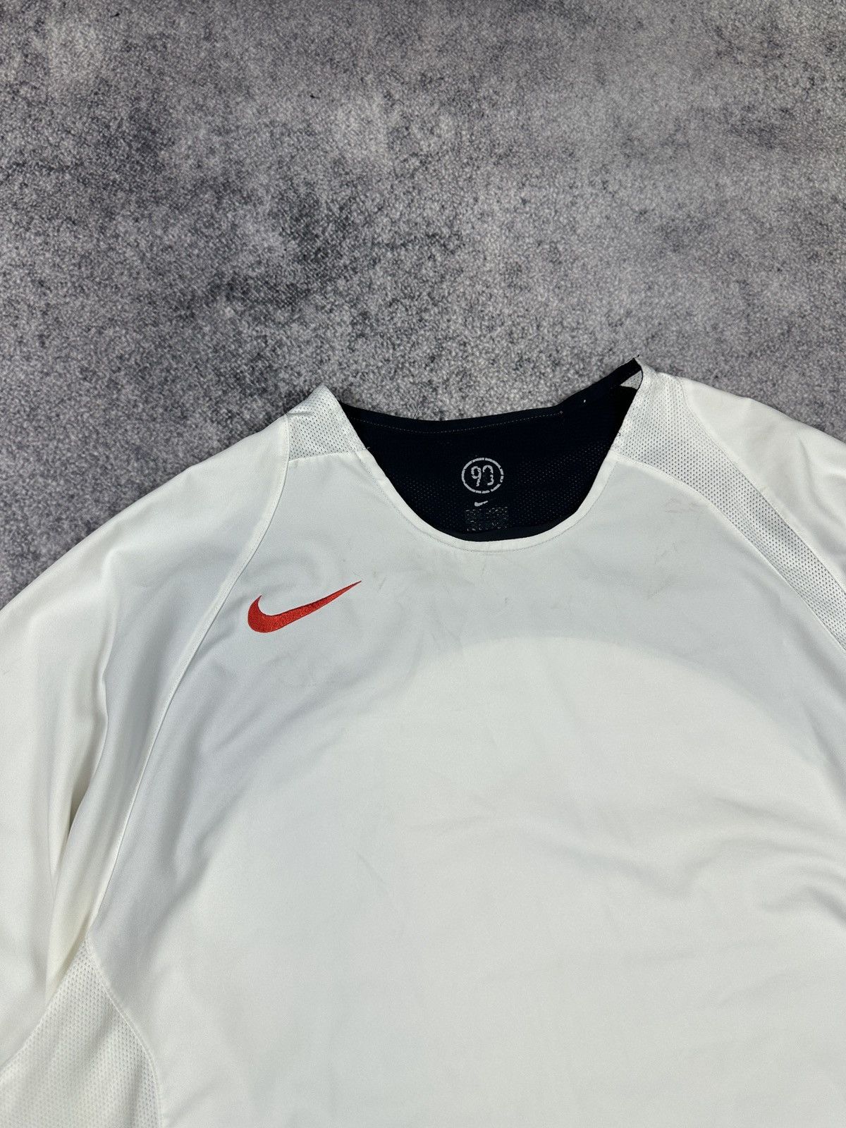 Nike Y2k vintage Total 90 Nike TN t-shirt Streetwear style rare Size US XL / EU 56 / 4 - 2 Thumbnail