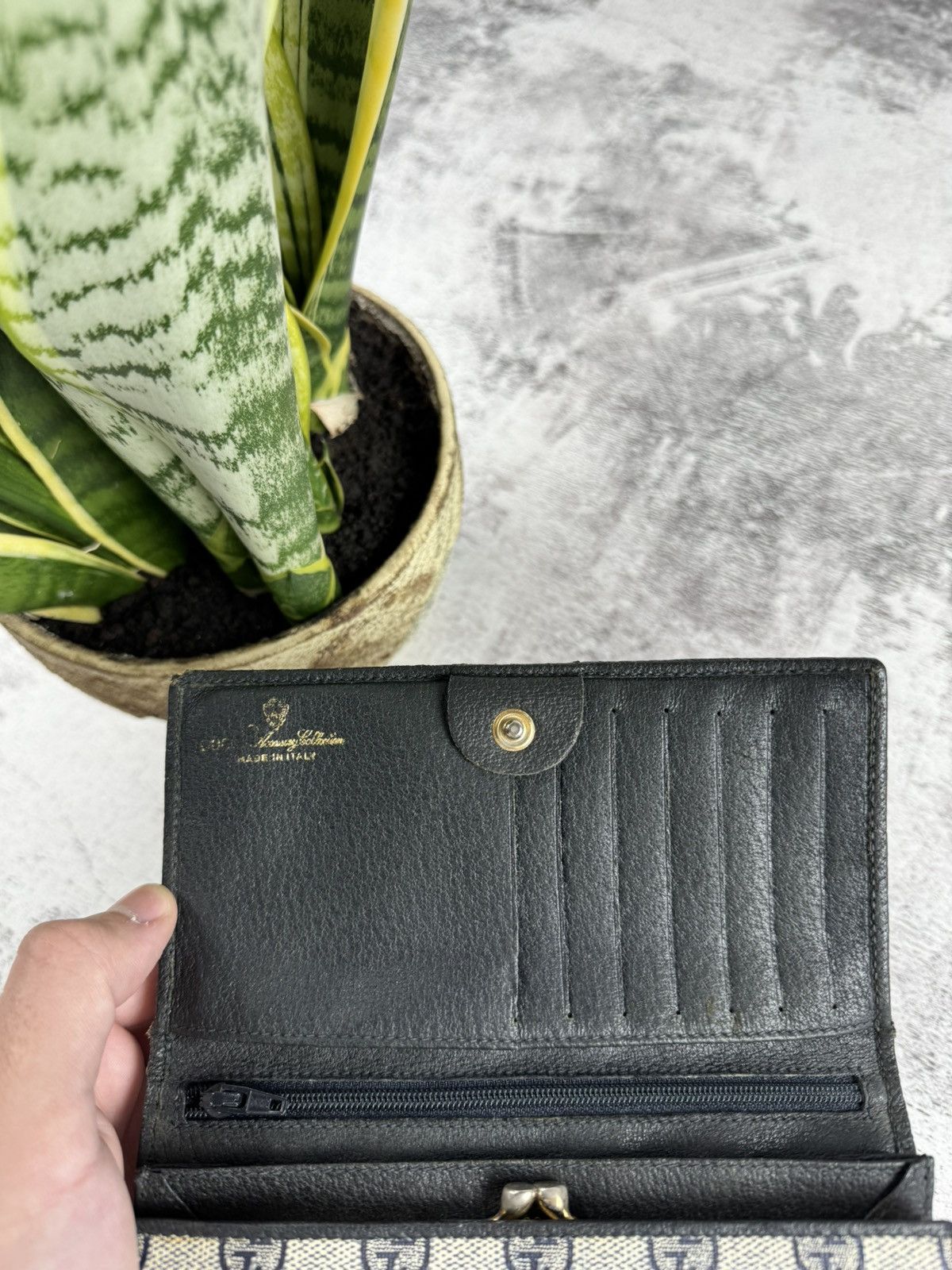 Gucci Gucci GG Canvas Made in Italy Beige Vintage Unisex Authentic Monogram Big Wallet Size ONE SIZE - 10 Thumbnail