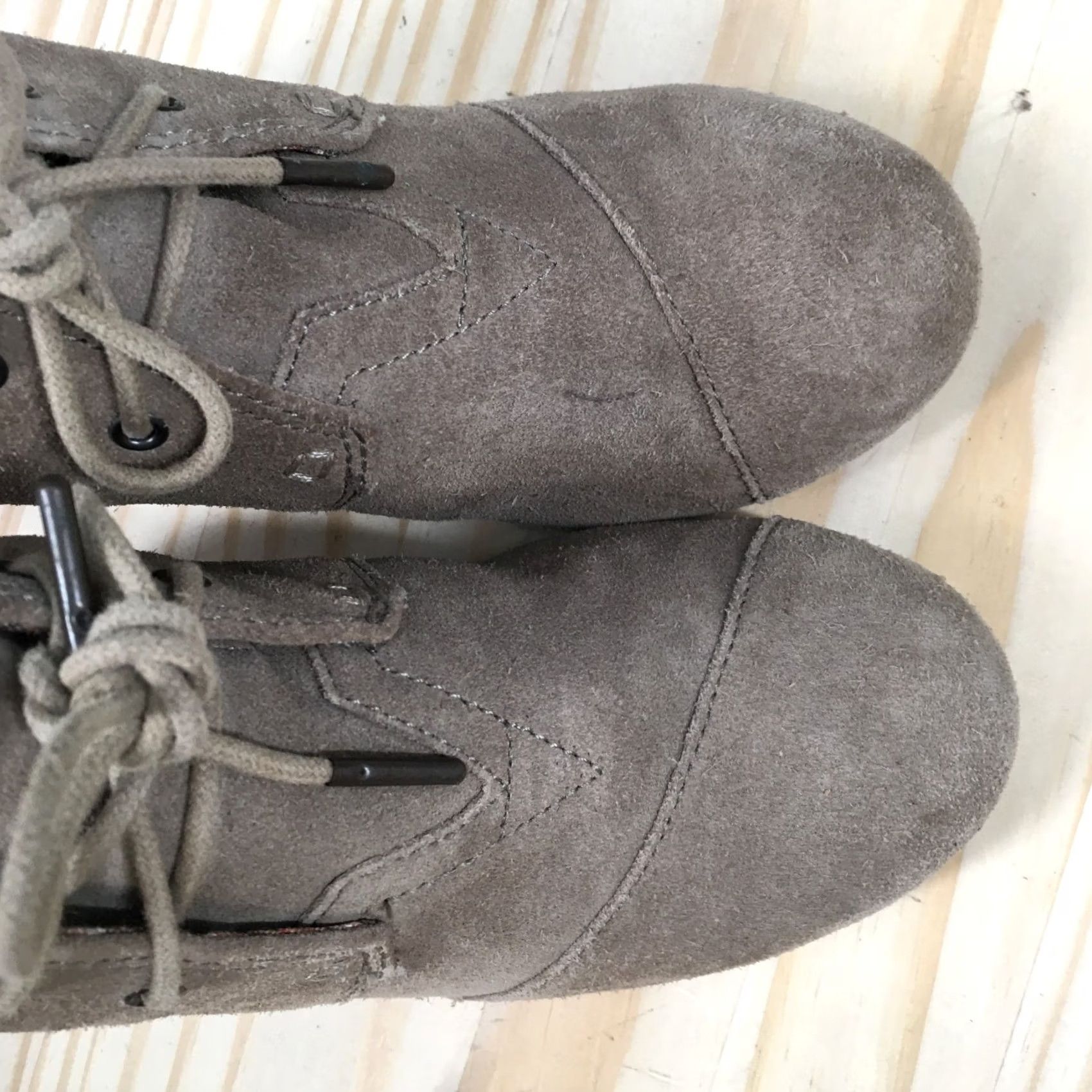 Toms TOMS Boots Womens 7.5 Lace Up Desert Wedge Ankle Bootie 740817 Brown Suede Boots Size US 8 / IT 38 - 6 Thumbnail