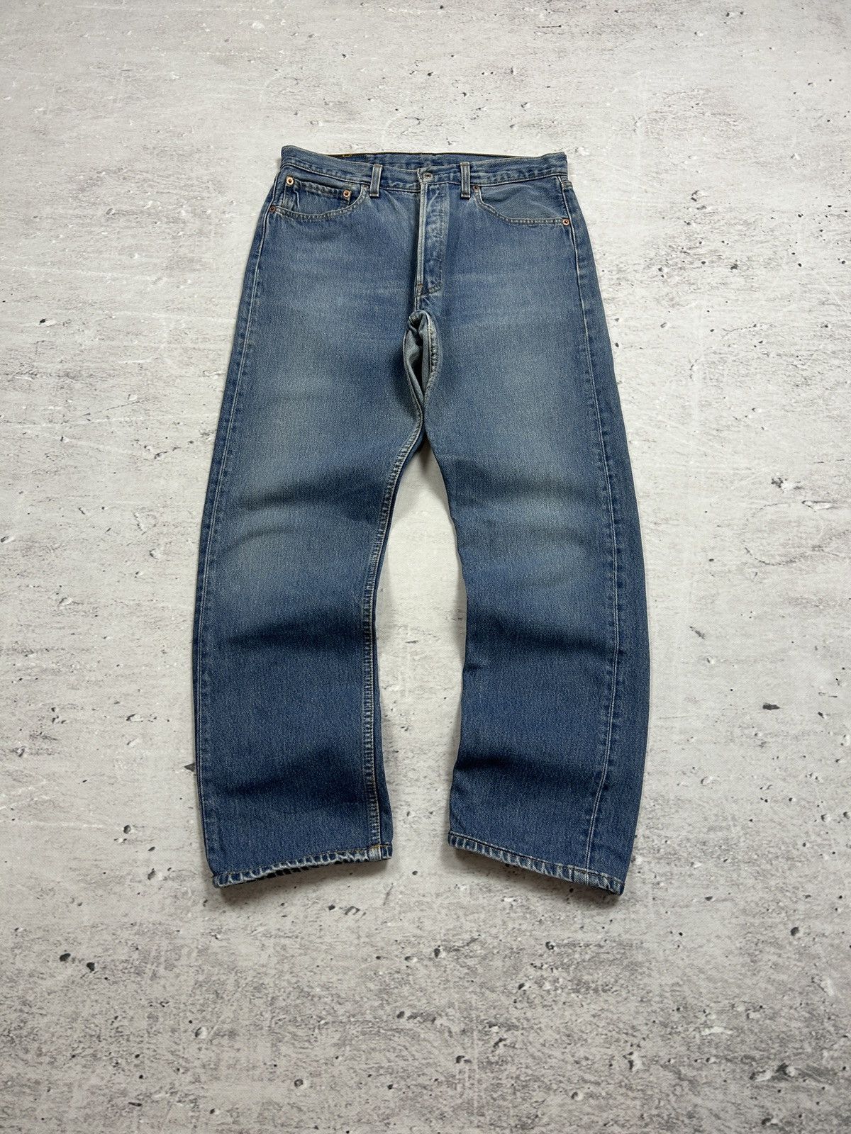 Levi's Vintage Clothing 💥Vintage Levis 501 Washed Baggy Wide Leg Denim Jeans 90s💥 Size US 32 / EU 48 - 6 Thumbnail