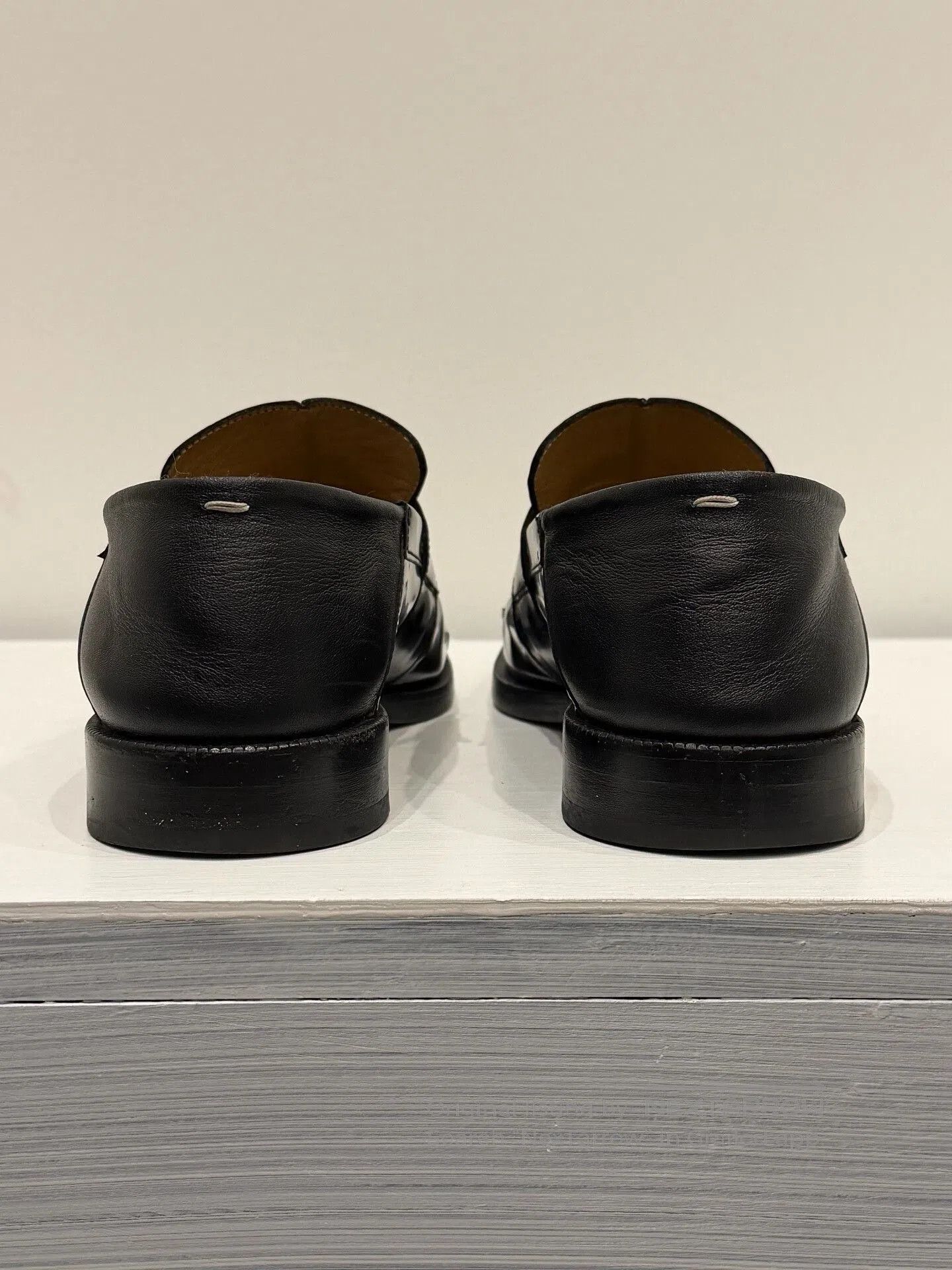 Maison Margiela Maison Margiela Tabi Leather Loafers. Size US 7 / IT 37 - 6 Thumbnail