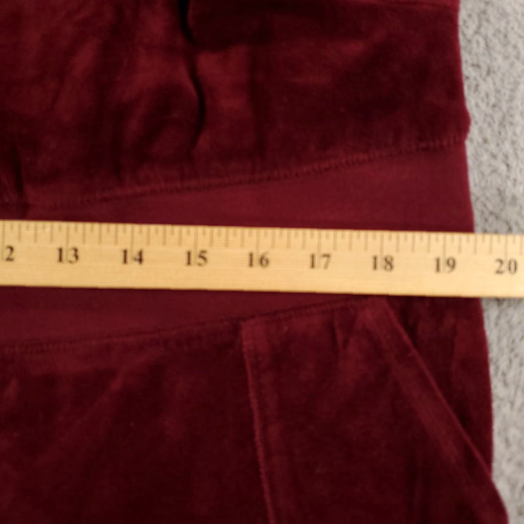 Vintage Womens Velour Jumpsuit Size XL Burgandy Drawstring Waist Romper Criss Cross Size 40" / US 18 - 3 Thumbnail