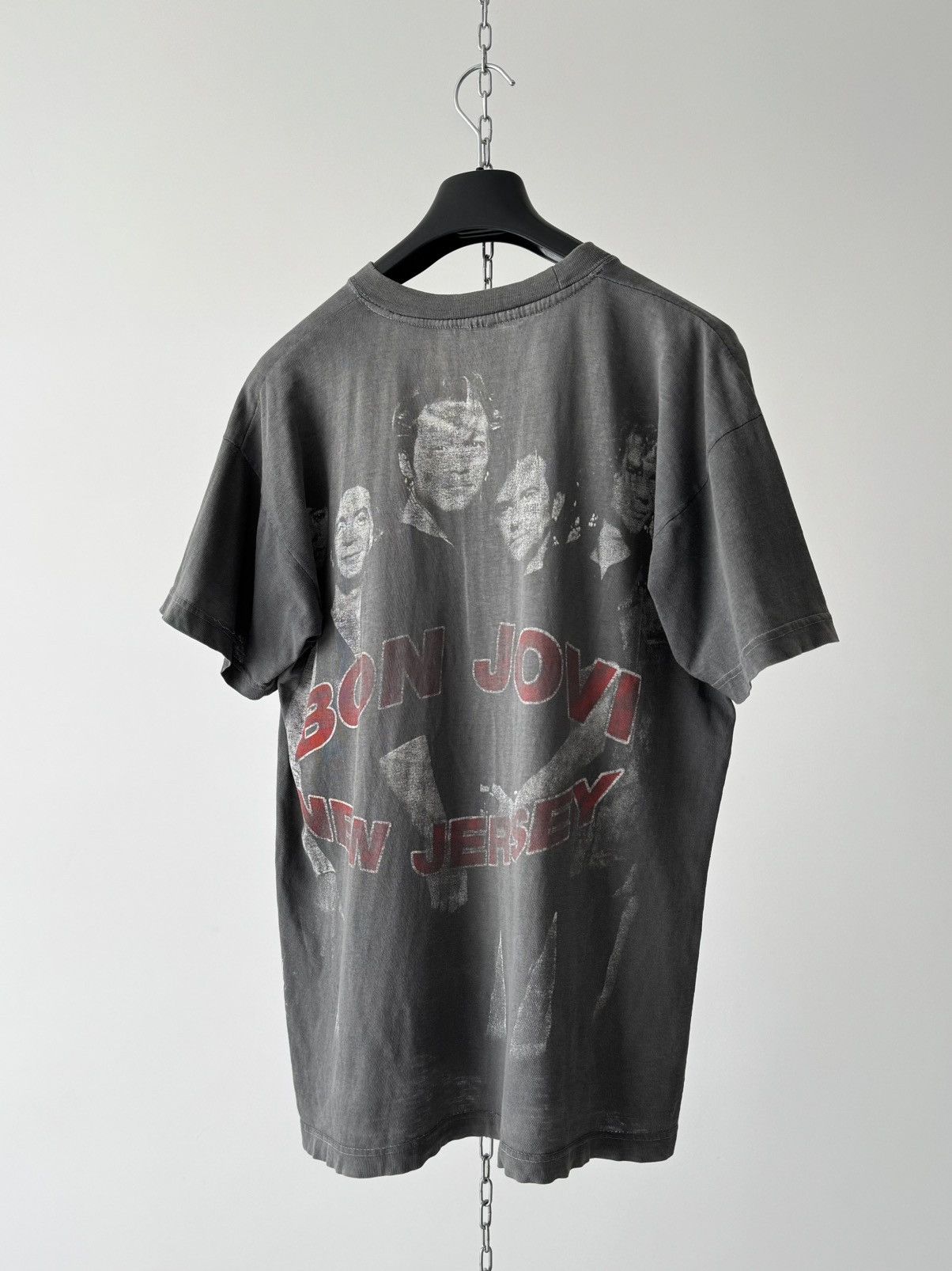 Band Tees Vintage 90s Bon Jovi ‘New Jersey’ Full Print Band T-Shirt Size US M / EU 48-50 / 2 - 5 Thumbnail