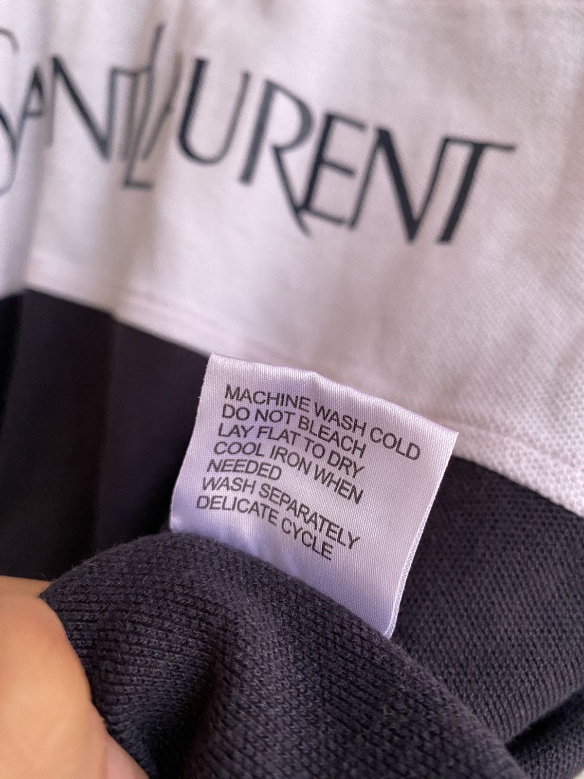 Yves Saint Laurent Big Logo YSL Polo Shirt Size US L / EU 52-54 / 3 - 11 Thumbnail