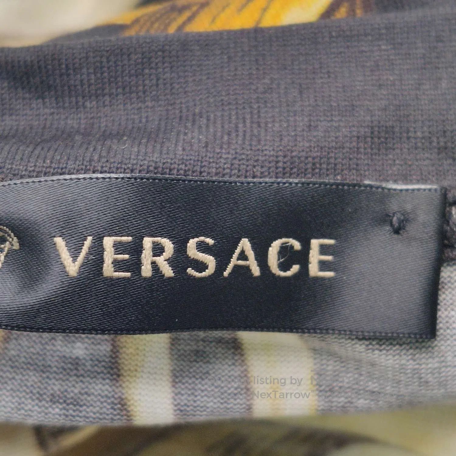 Versace Versace L Cotton Colorblock Crew Neck T-Shirt. Size US L / EU 52-54 / 3 - 5 Thumbnail
