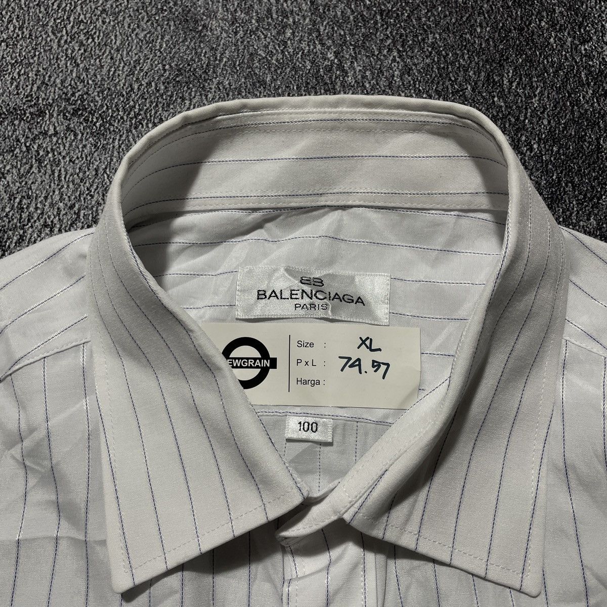 Balenciaga Vintage Shirts Balenciaga BB Embrodiered Logos Pocket Size US L / EU 52-54 / 3 - 5 Thumbnail