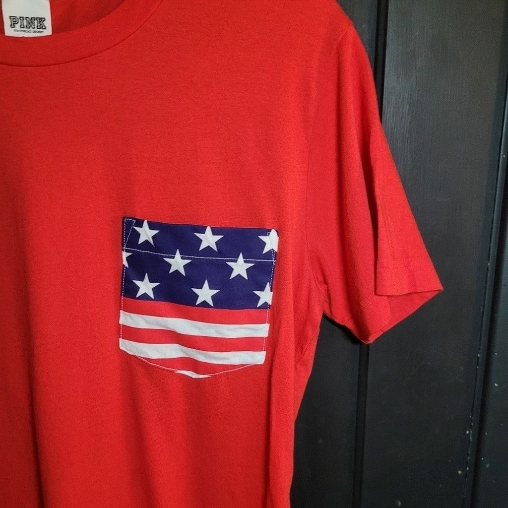 Pink Pink VS, red tee shirt, 4th of July, guc, Size Small Size XS / US 0-2 / IT 36-38 - 4 Thumbnail