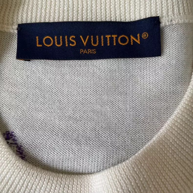 Louis Vuitton louis vuitton White thistle floral sweater 2501-Nextarrow Size US S / EU 44-46 / 1 - 3 Thumbnail