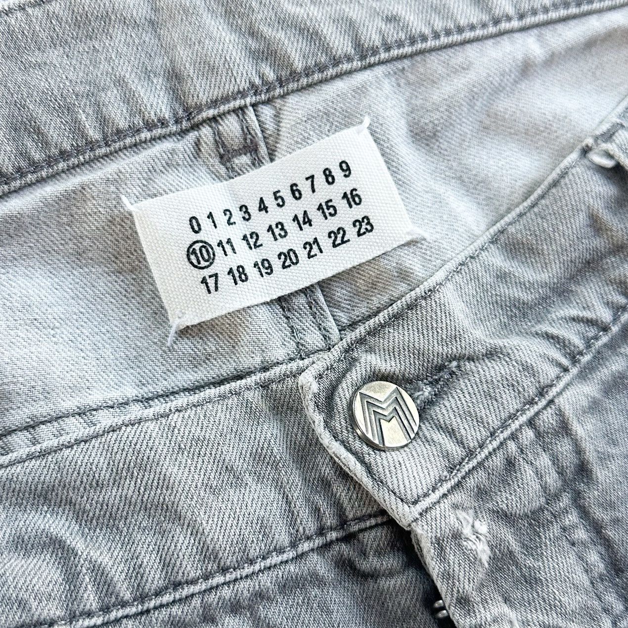 Maison Margiela Maison Margiela AW10 Leather Patch Denim Size US 33 - 4 Thumbnail