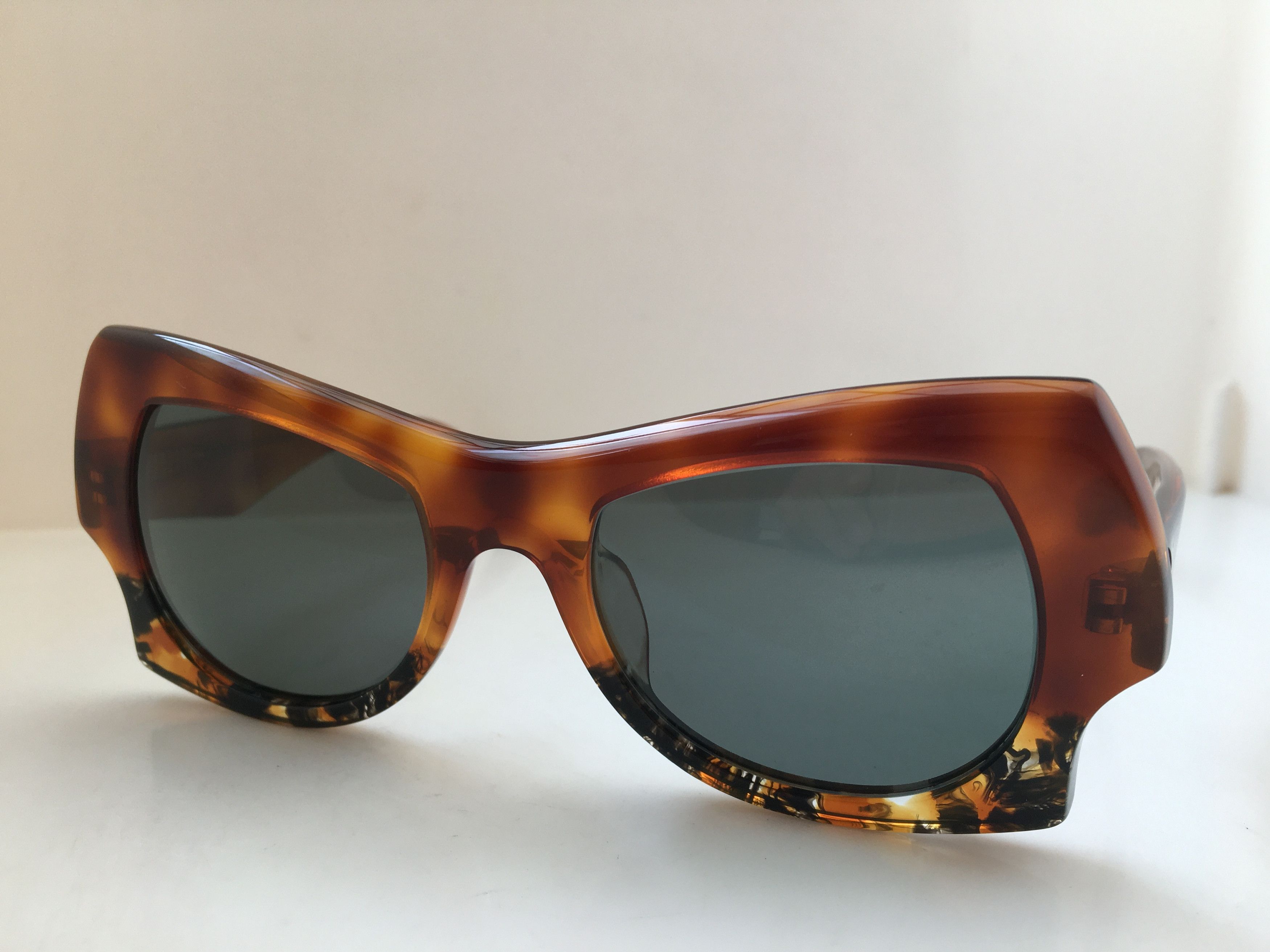 Other Handmade Acetate RUNWAY SHOW Cateye Sunglasses Frame Size ONE SIZE - 3 Thumbnail