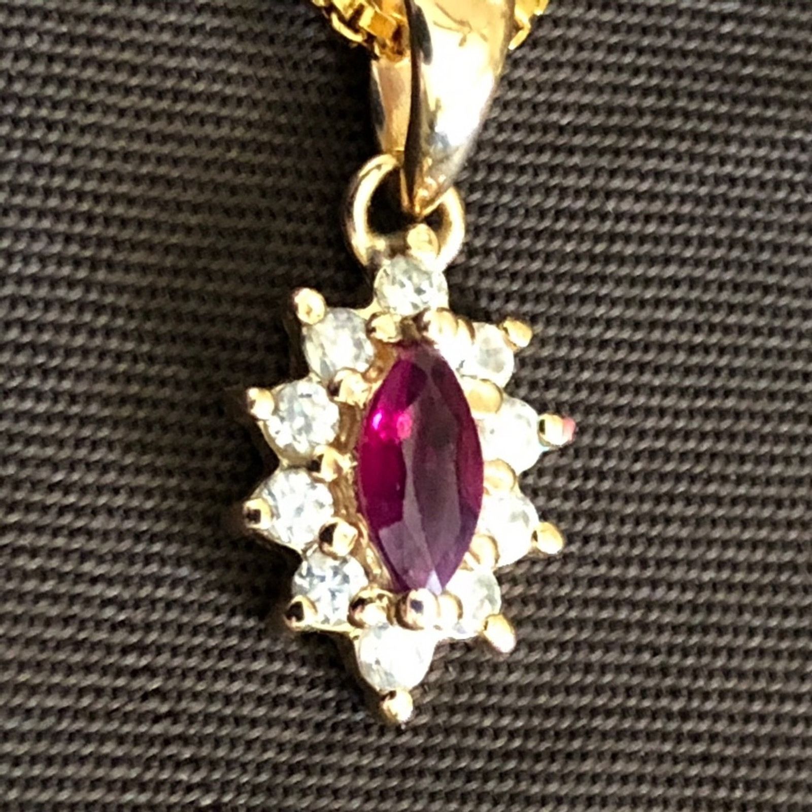 Vintage Vintage gold vermeil ruby and diamond pendant Size ONE SIZE - 8 Thumbnail
