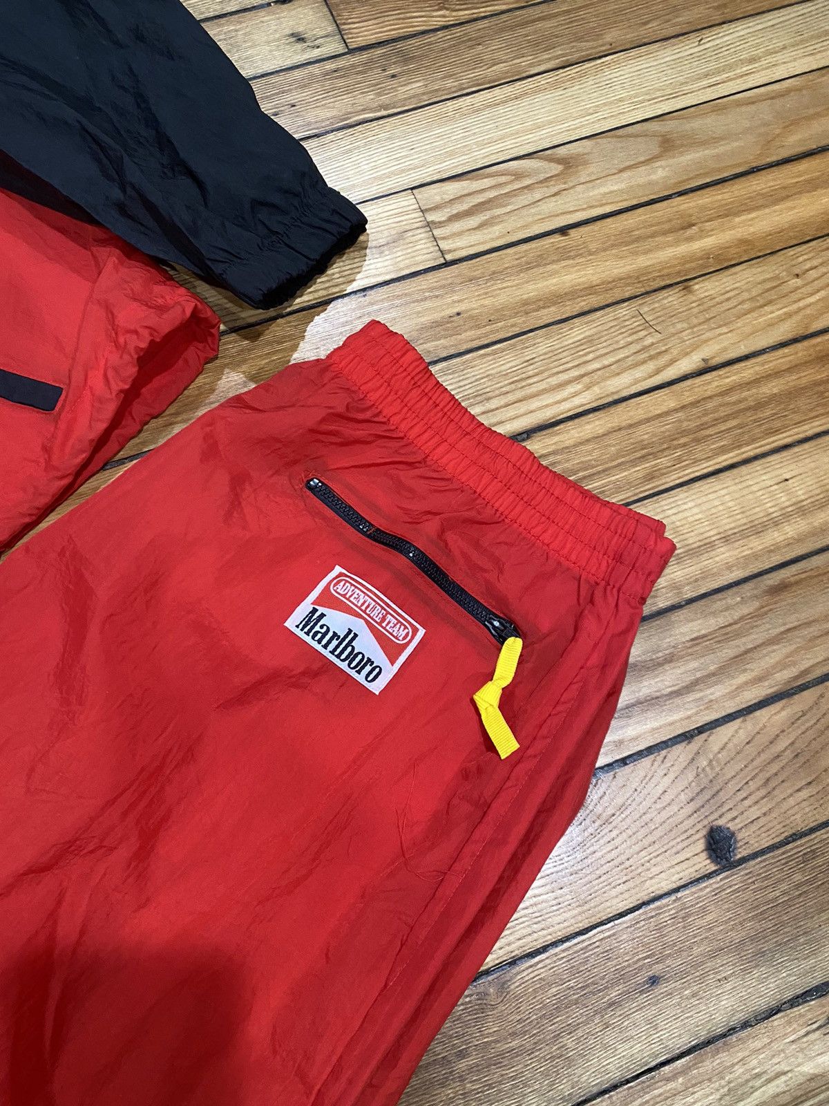 Marlboro × Vintage Packable Full Marlboro suite XL Size US XL / EU 56 / 4 - 3 Thumbnail