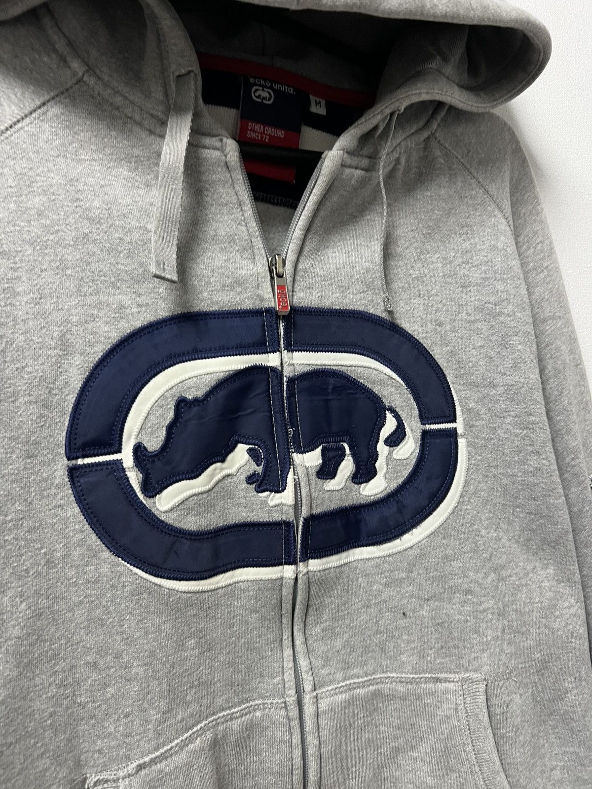Ecko Unltd. Vintage Ecko Hoodie Distressed Big Logo Fit Size US M / EU 48-50 / 2 - 3 Thumbnail