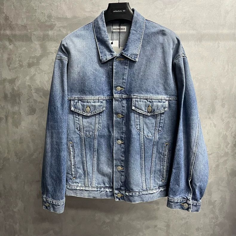 Balenciaga Balenciaga Balenciaga Denim Jacket with Pocket and Rhinest Size US M / EU 48-50 / 2 - 1 Thumbnail