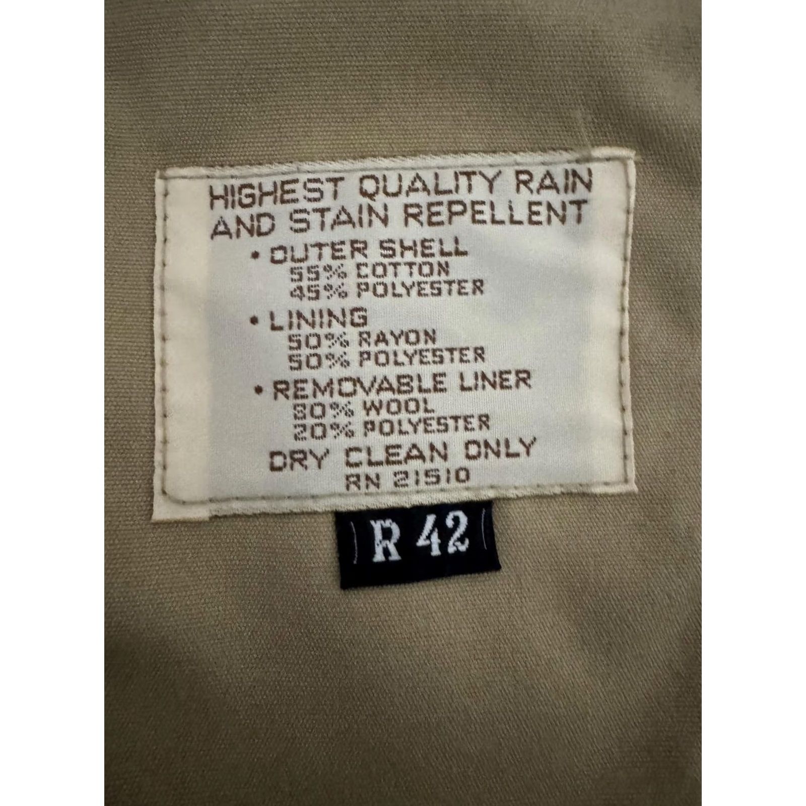 Vintage Towncraft Men's Beige Raincoat with Removable Wool Liner 42R Regular Long Cotton/Polyester Coat Size US L / EU 52-54 / 3 - 3 Thumbnail