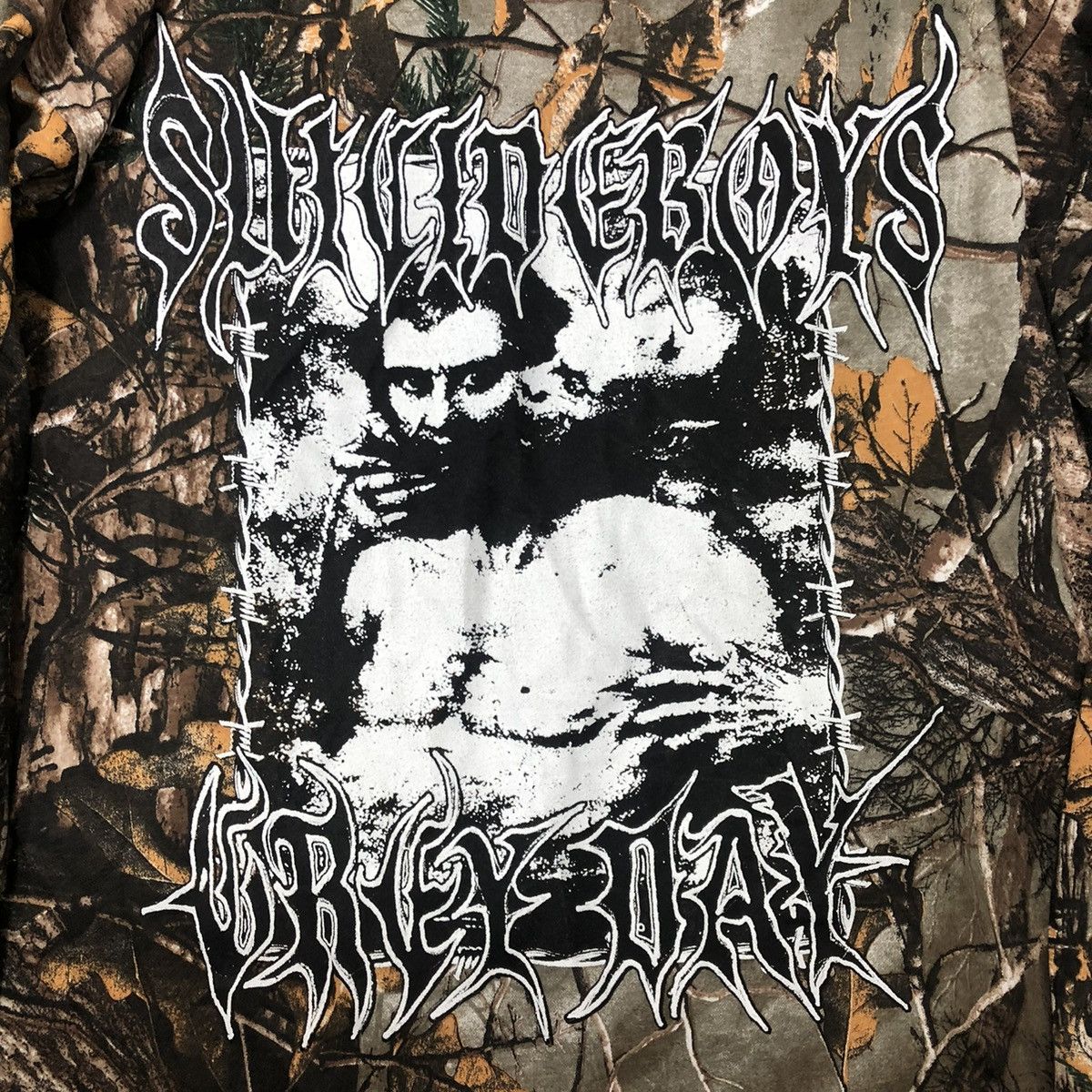 G59 Records G59 Records Camo Longsleeve 2022 Grey Day Size US XL / EU 56 / 4 - 4 Thumbnail